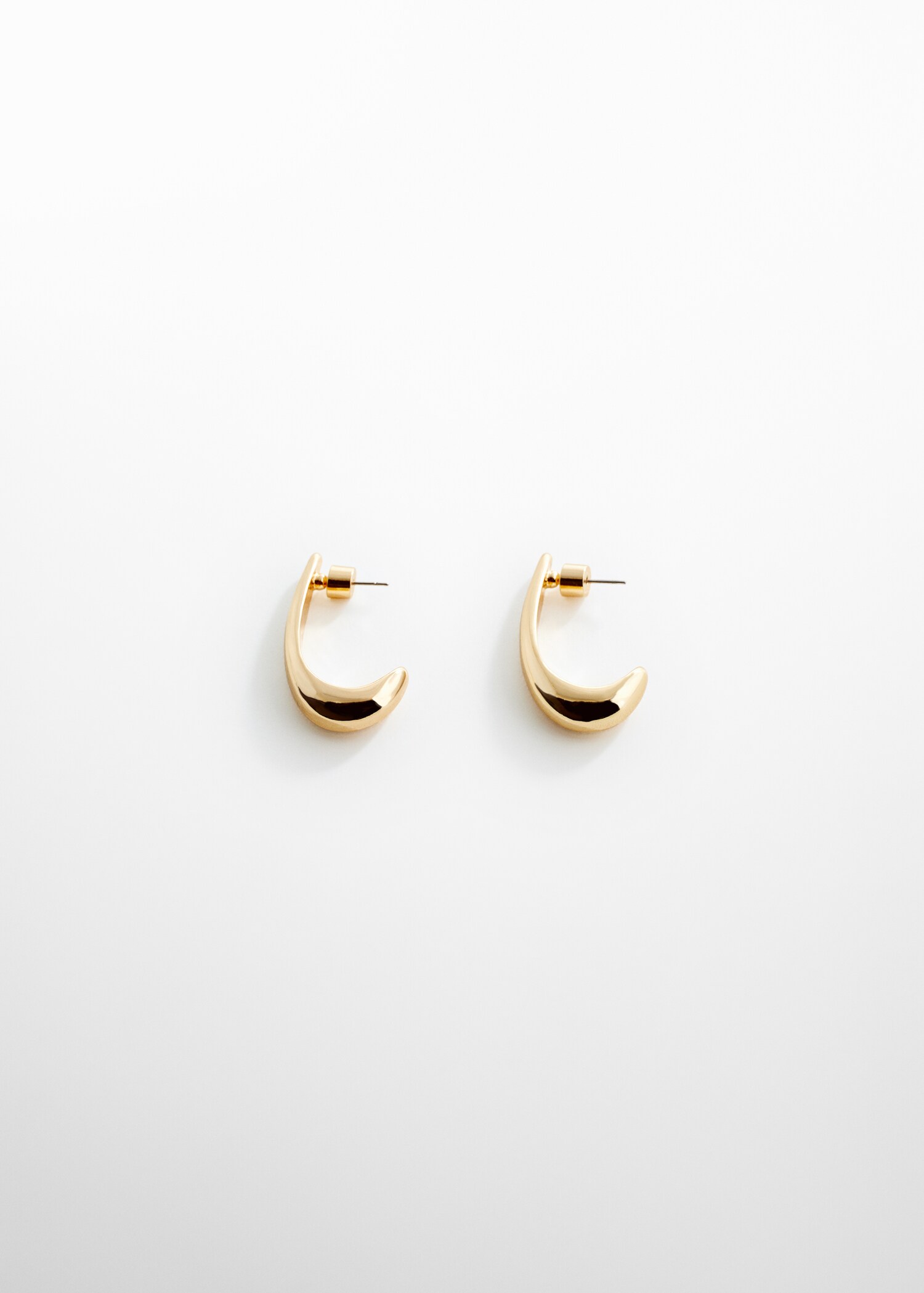 Oval hoop earrings - Article without model