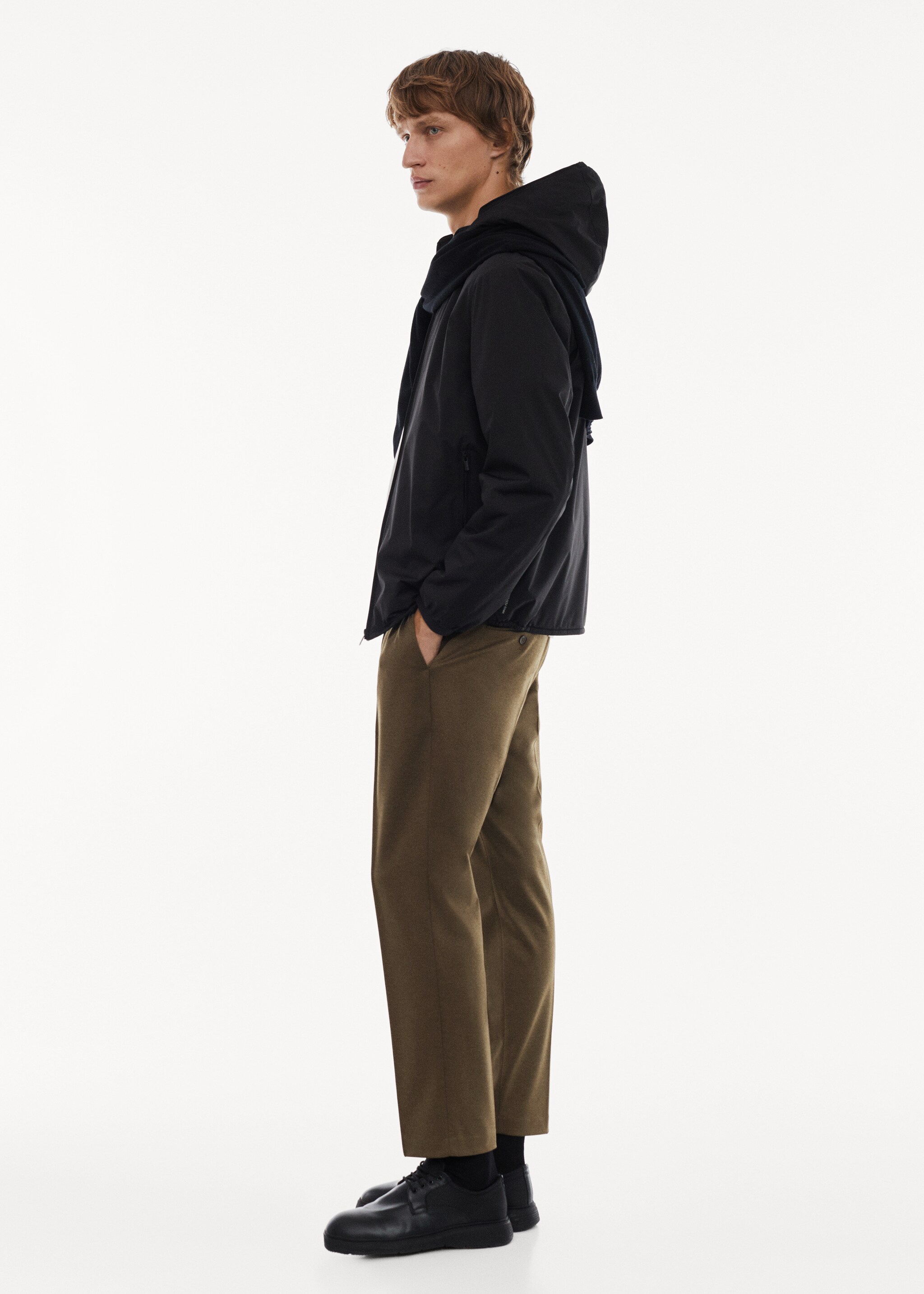 Crease-resistant slim-fit trousers - Details of the article 1