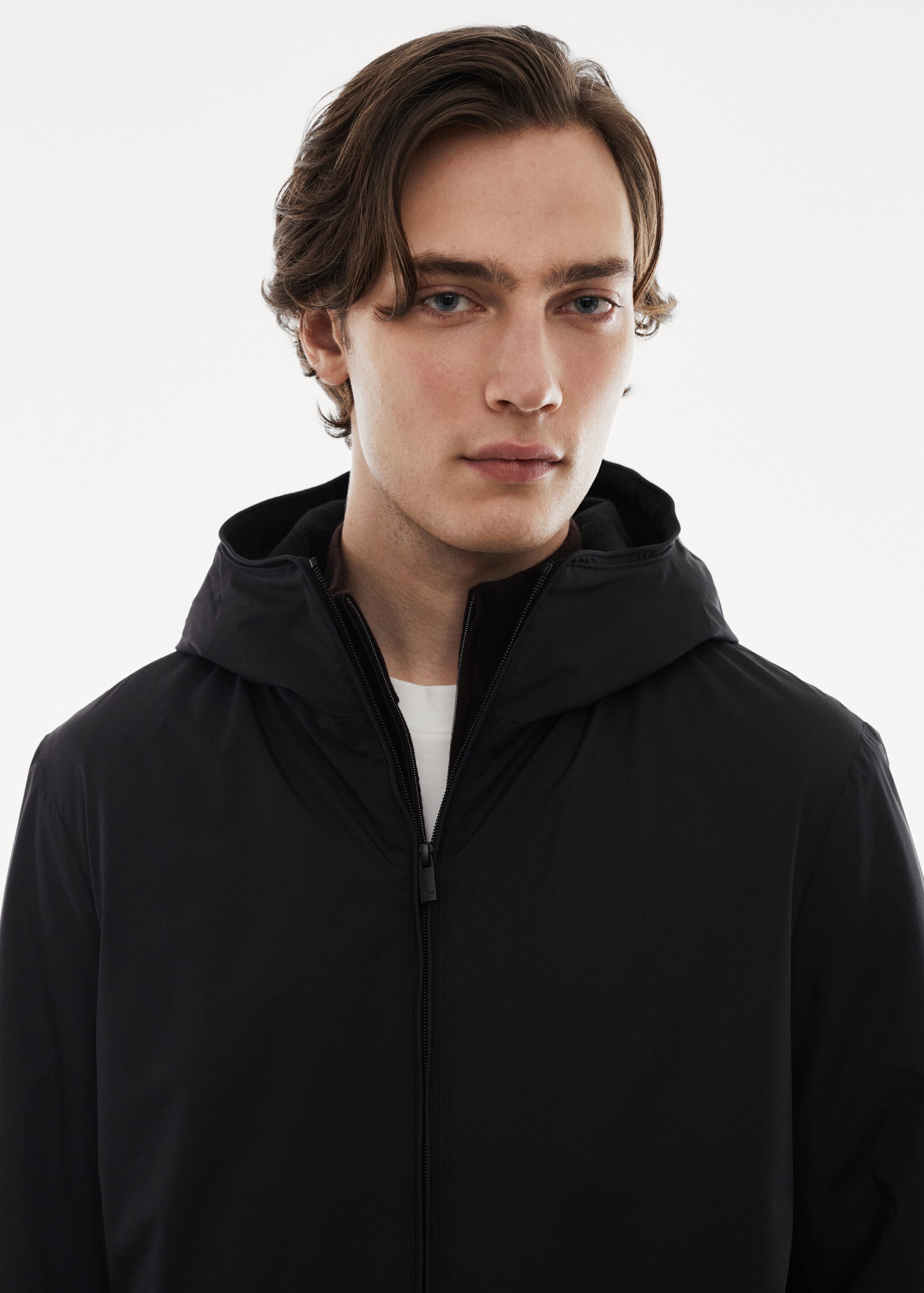 Water-repellent hooded quilted jacket - Details of the article 1