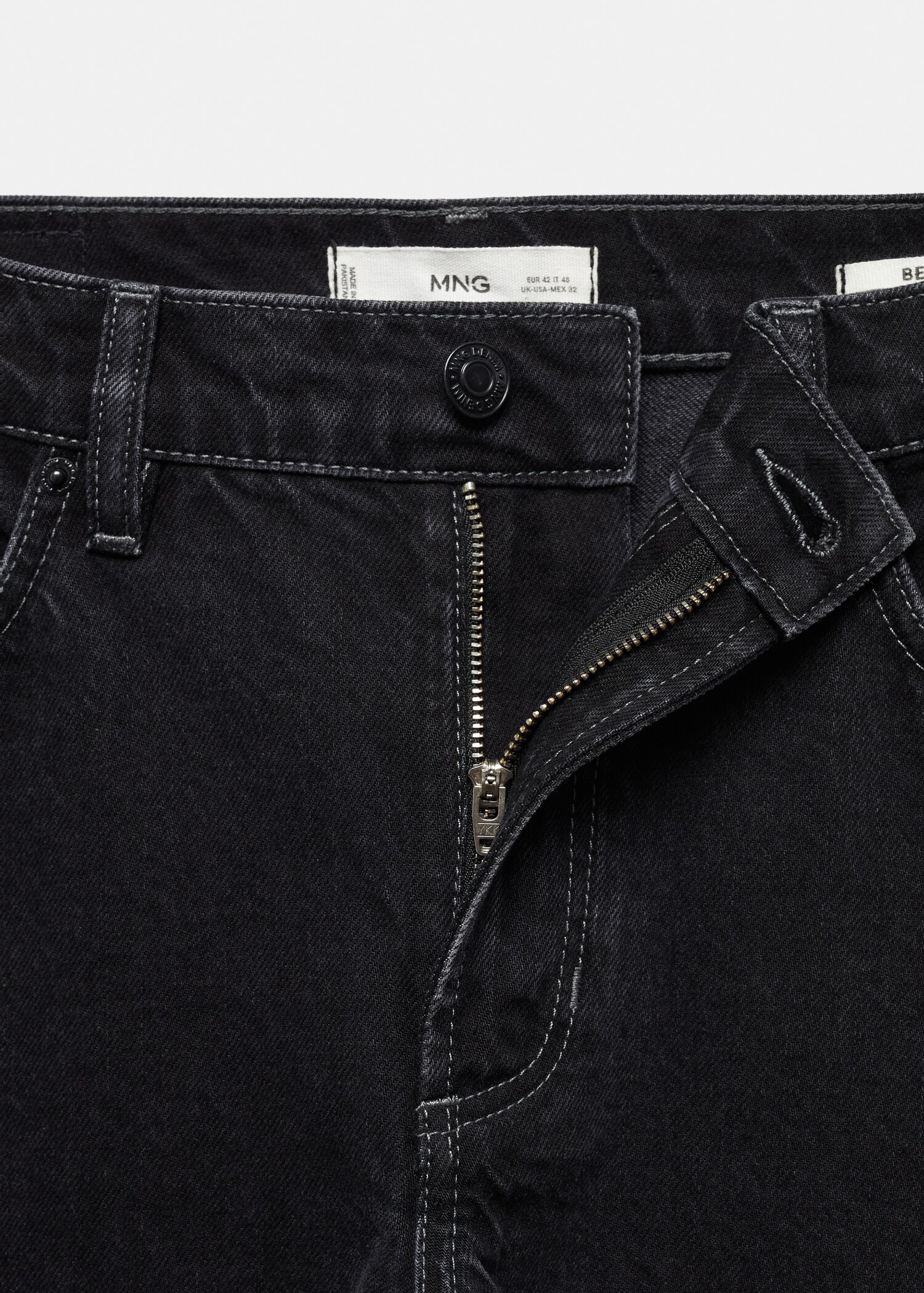 Ben tapered fit jeans - Details of the article 8