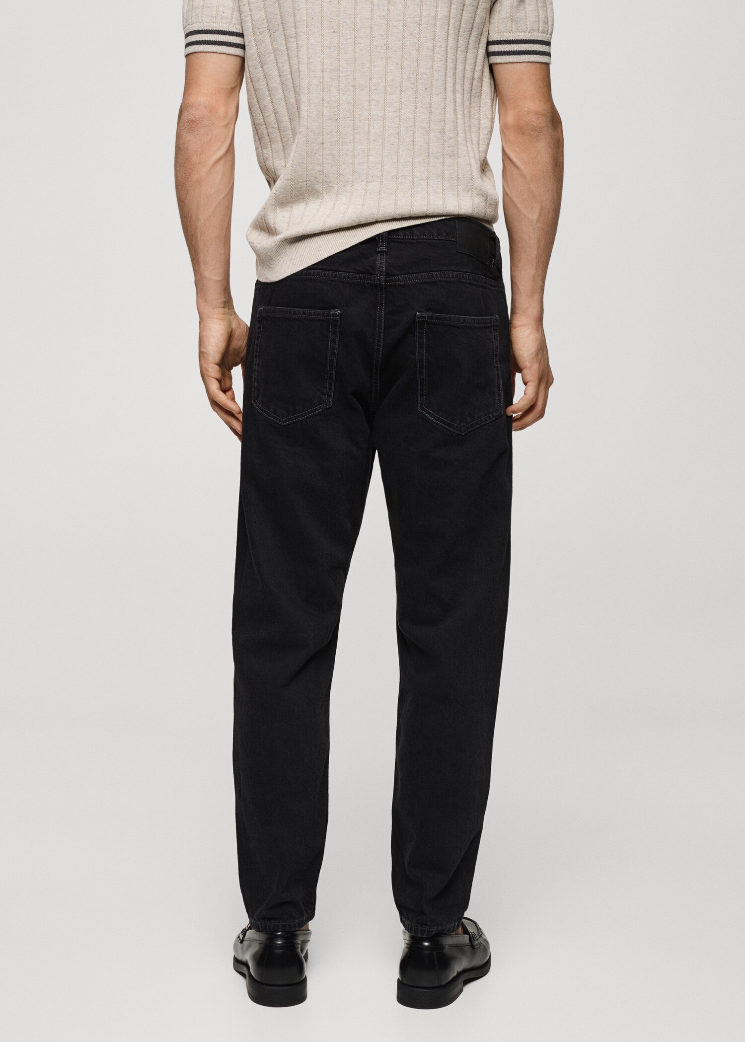 Ben tapered fit jeans - Reverse of the article