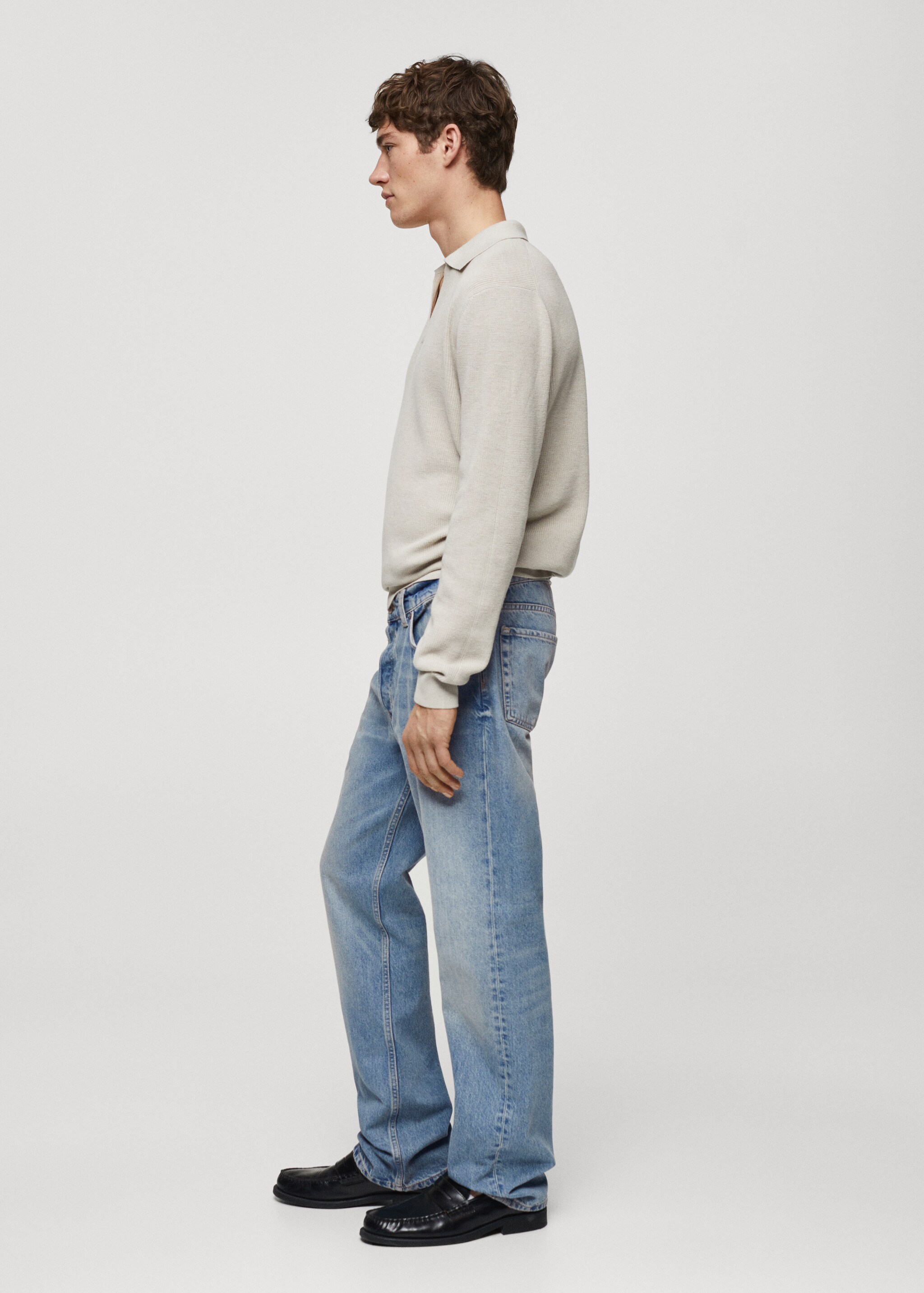 Relaxed-fit medium wash jeans - Details of the article 2