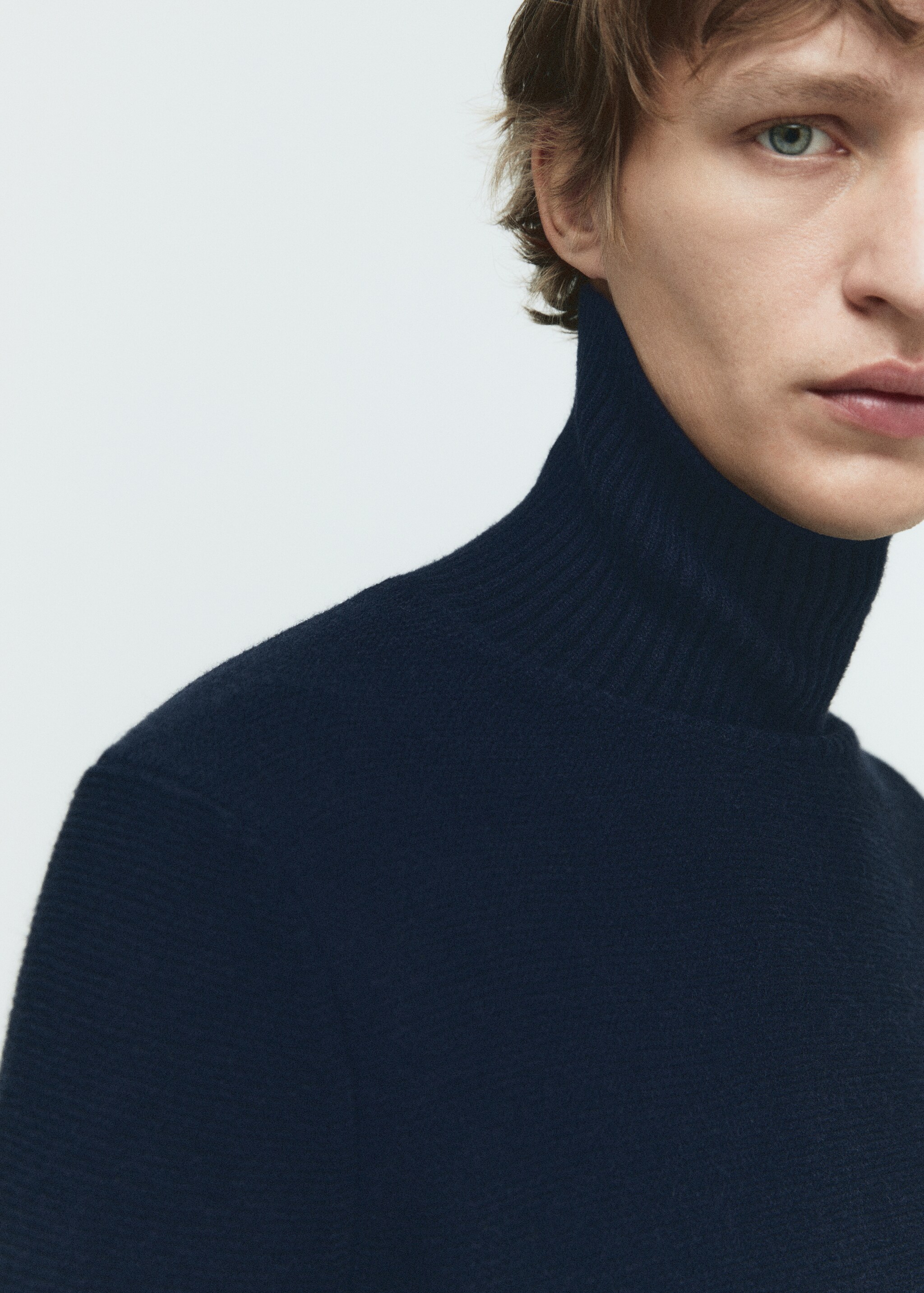 Turtleneck knit sweater - Details of the article 5