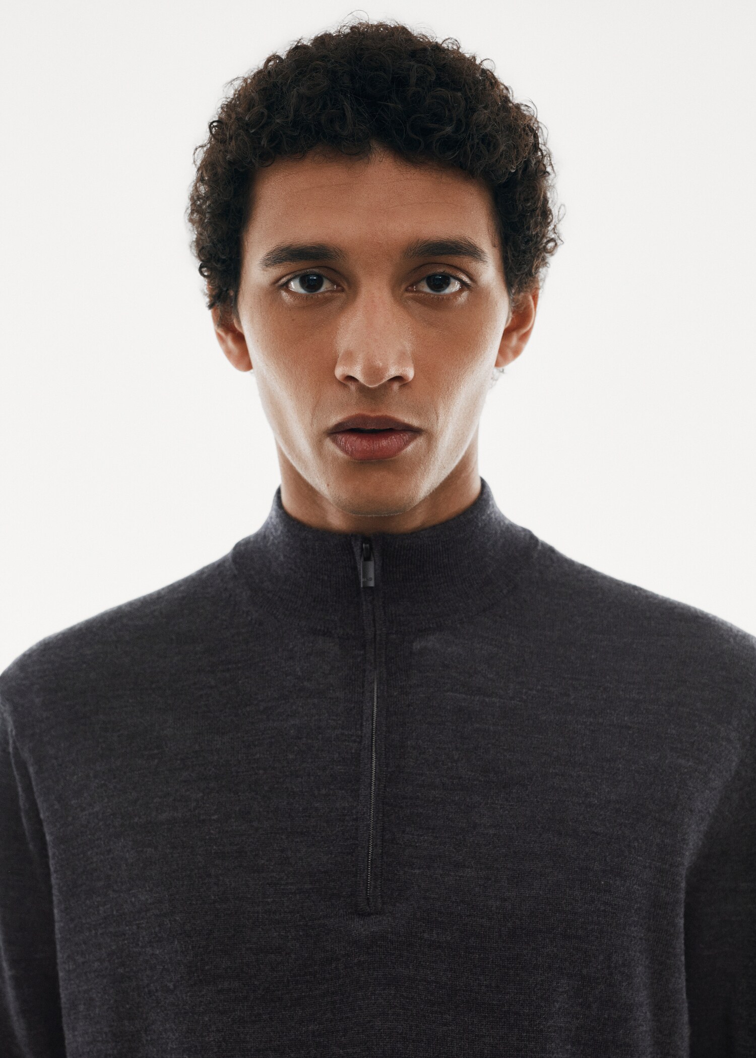 100% merino wool sweater with zipper collar - Details of the article 1