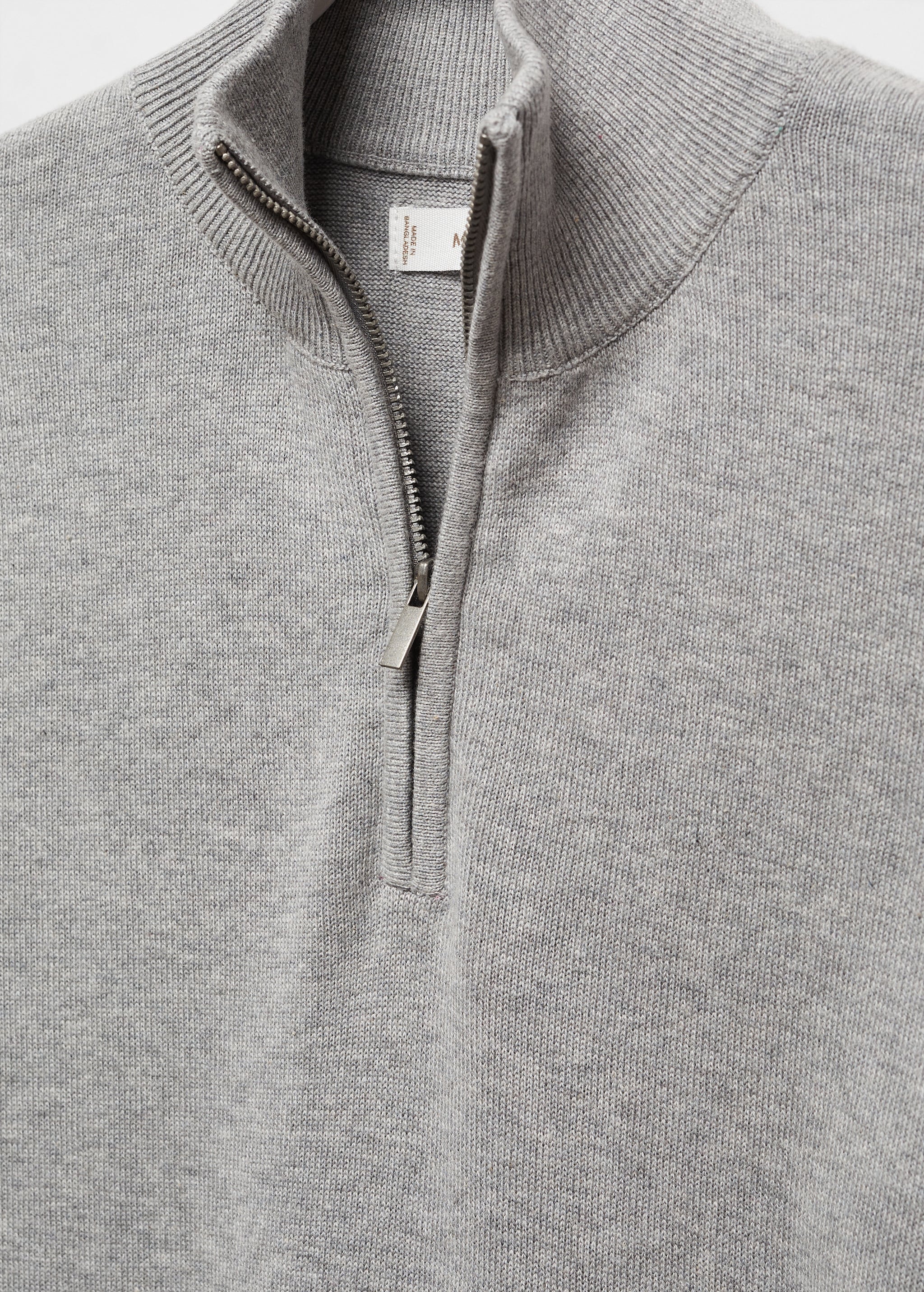 Zipped high collar sweater - Details of the article 8