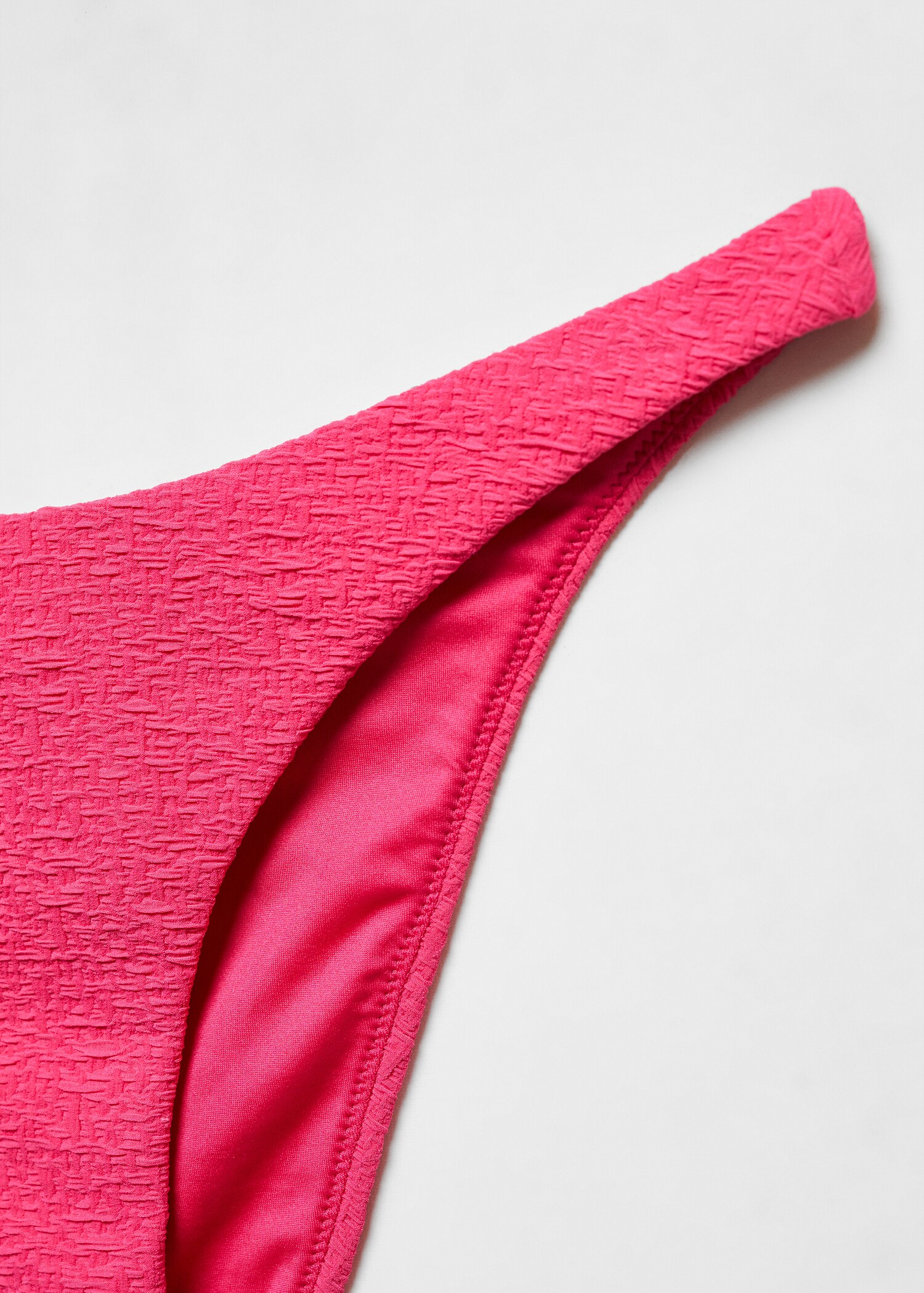 Classic textured bikini bottoms - Details of the article 8