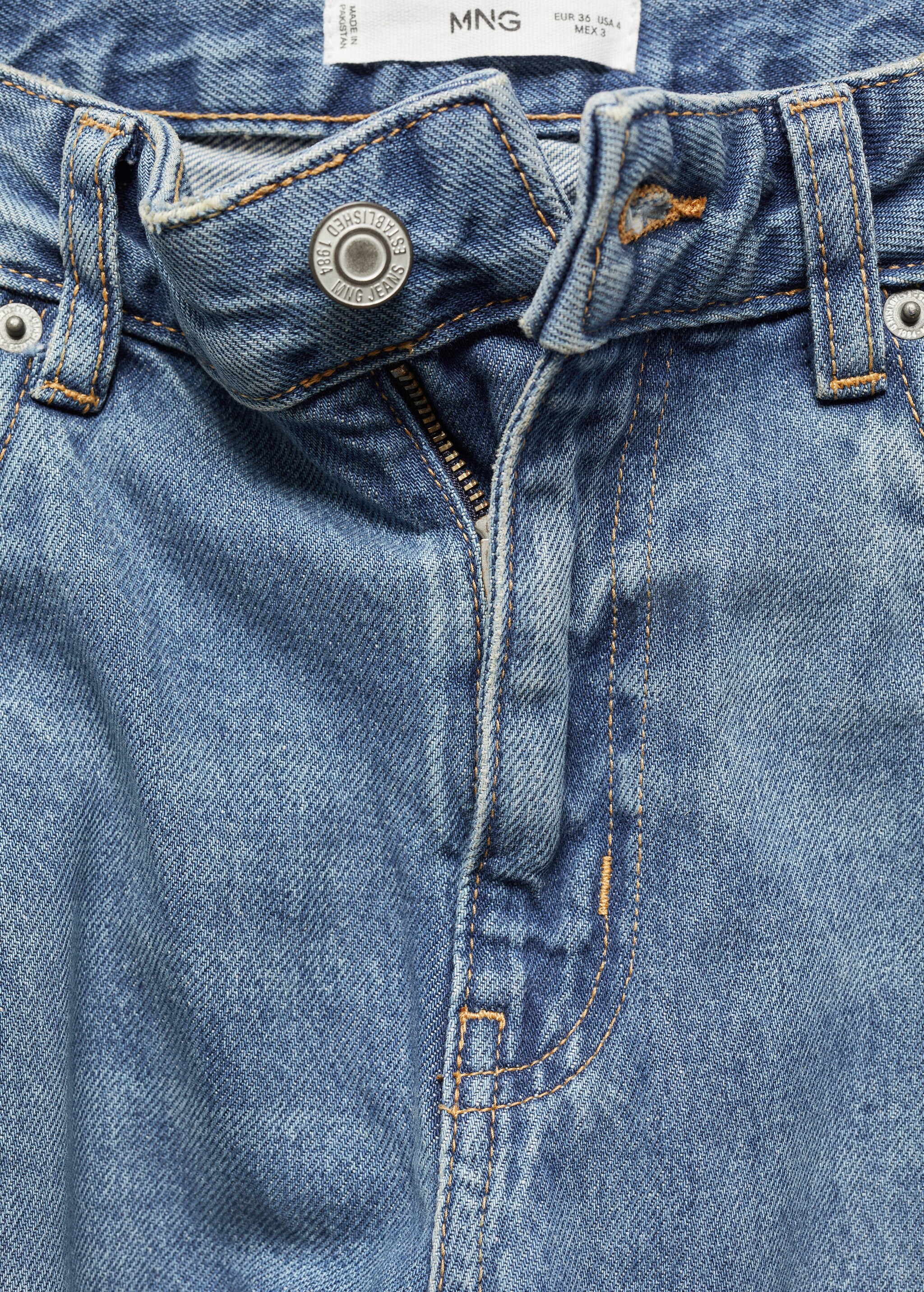 Straight pleated jeans - Details of the article 8
