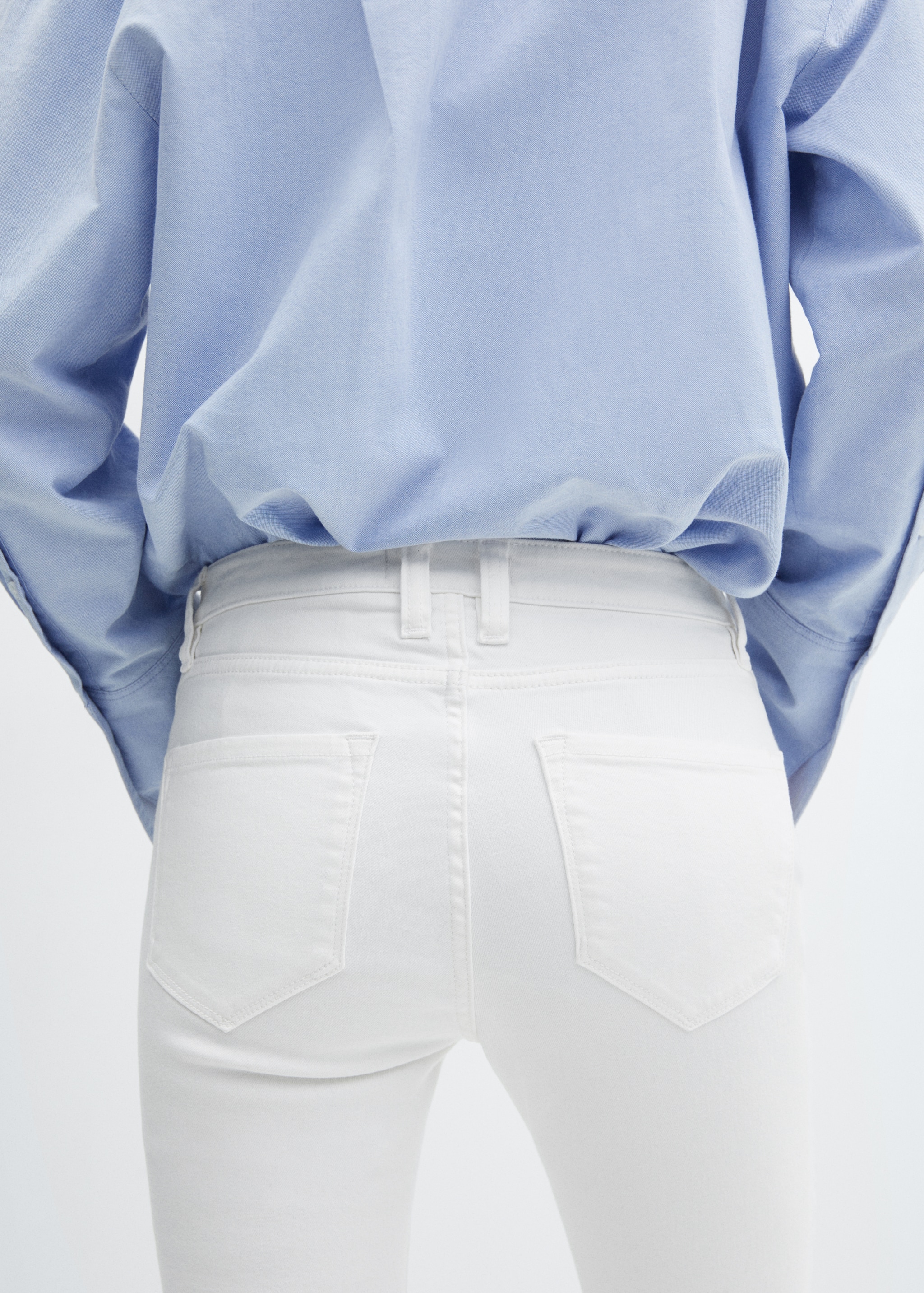Skinny cropped jeans - Details of the article 4