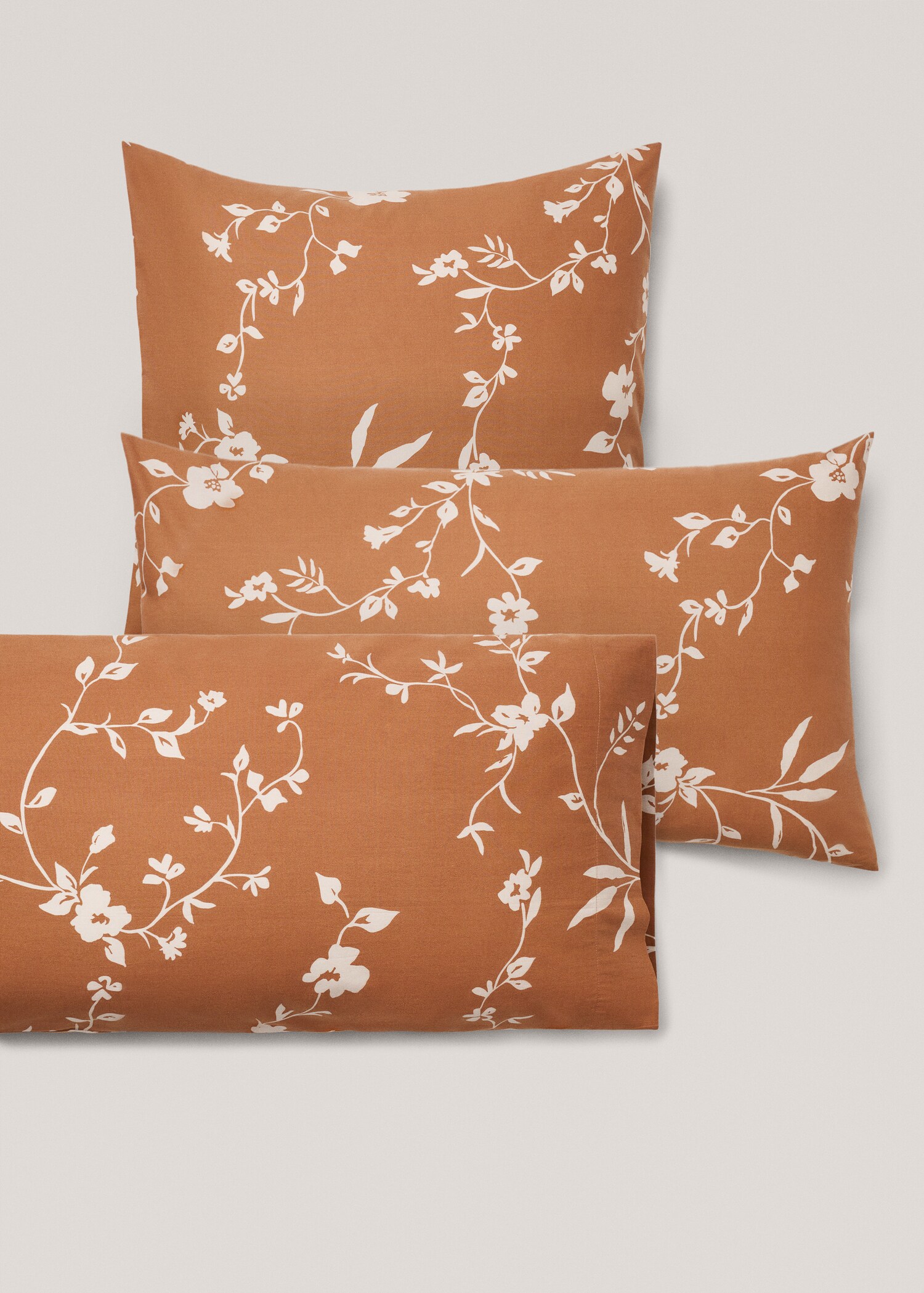 Large floral pillowcase 50x75cm - Details of the article 4