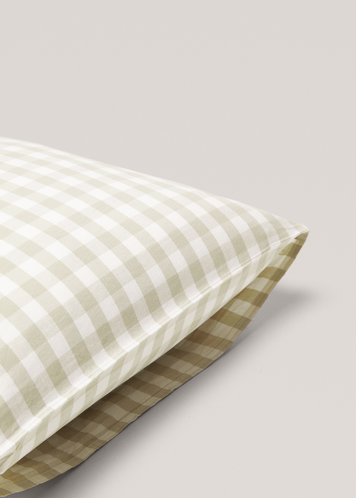 Checkered cotton pillowcase 50x75cm - Details of the article 2