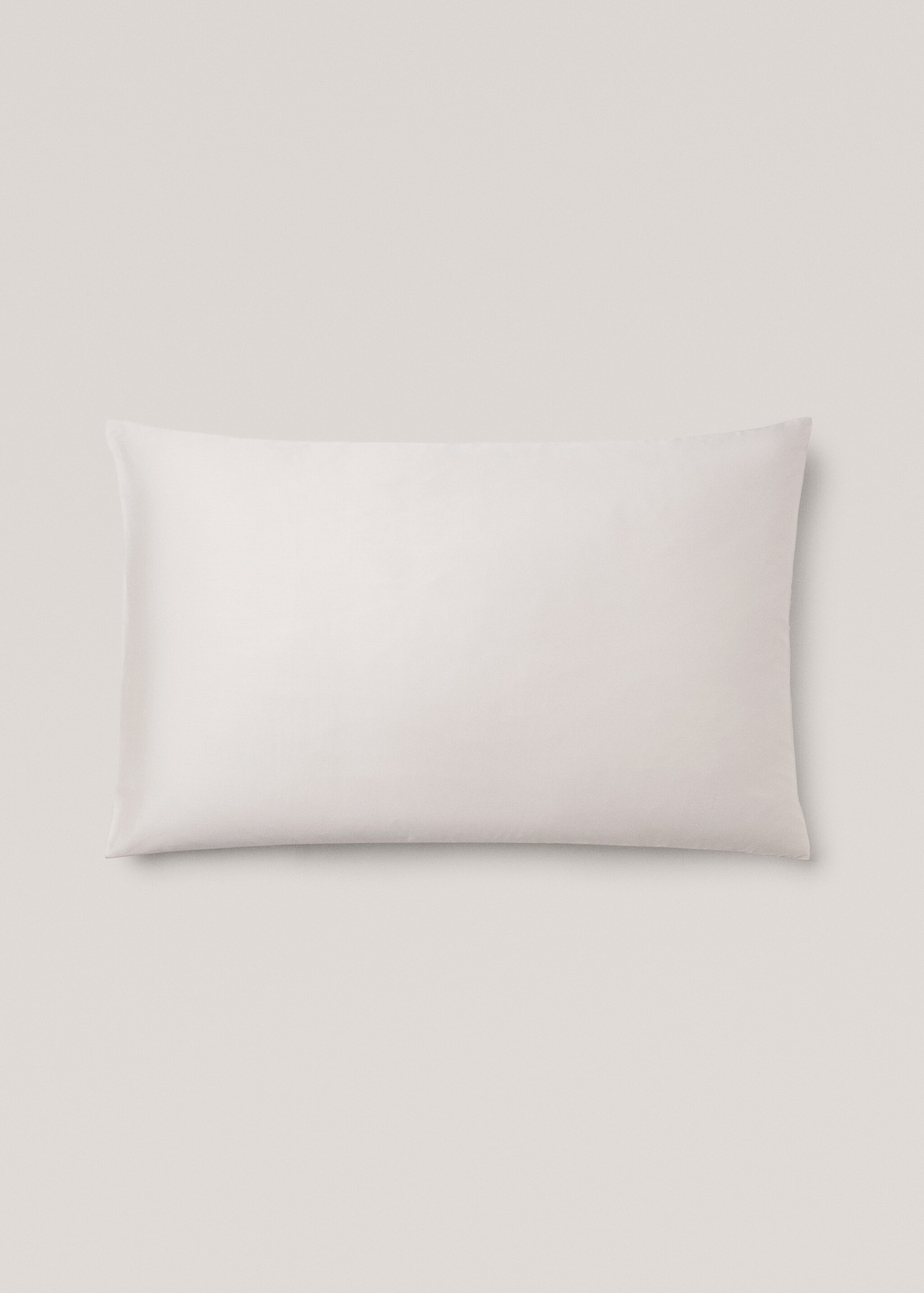 Satin cushion cover 50x75cm - Article without model