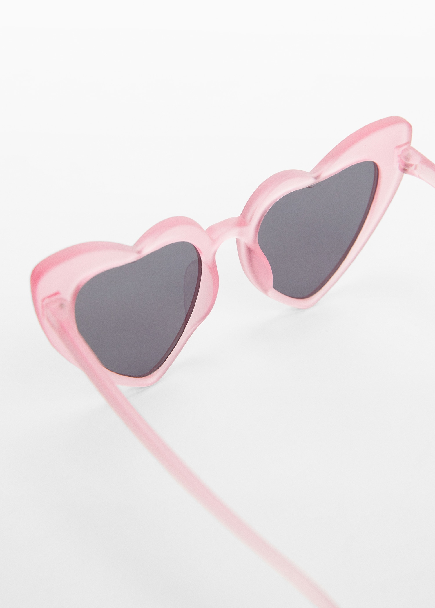 Heart-shape sunglasses - Details of the article 1