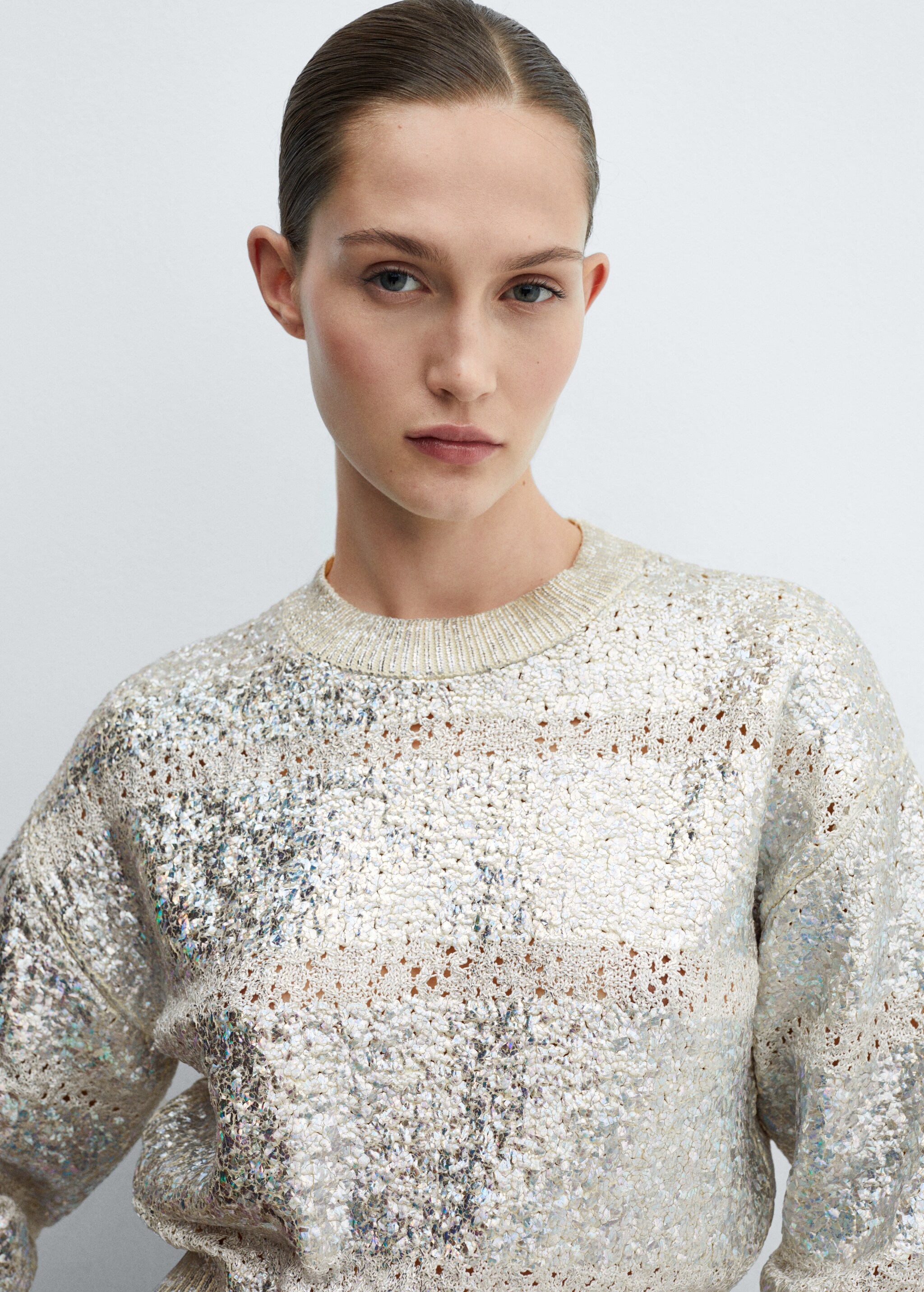 Foil jumper with iridescent effect - Details of the article 1