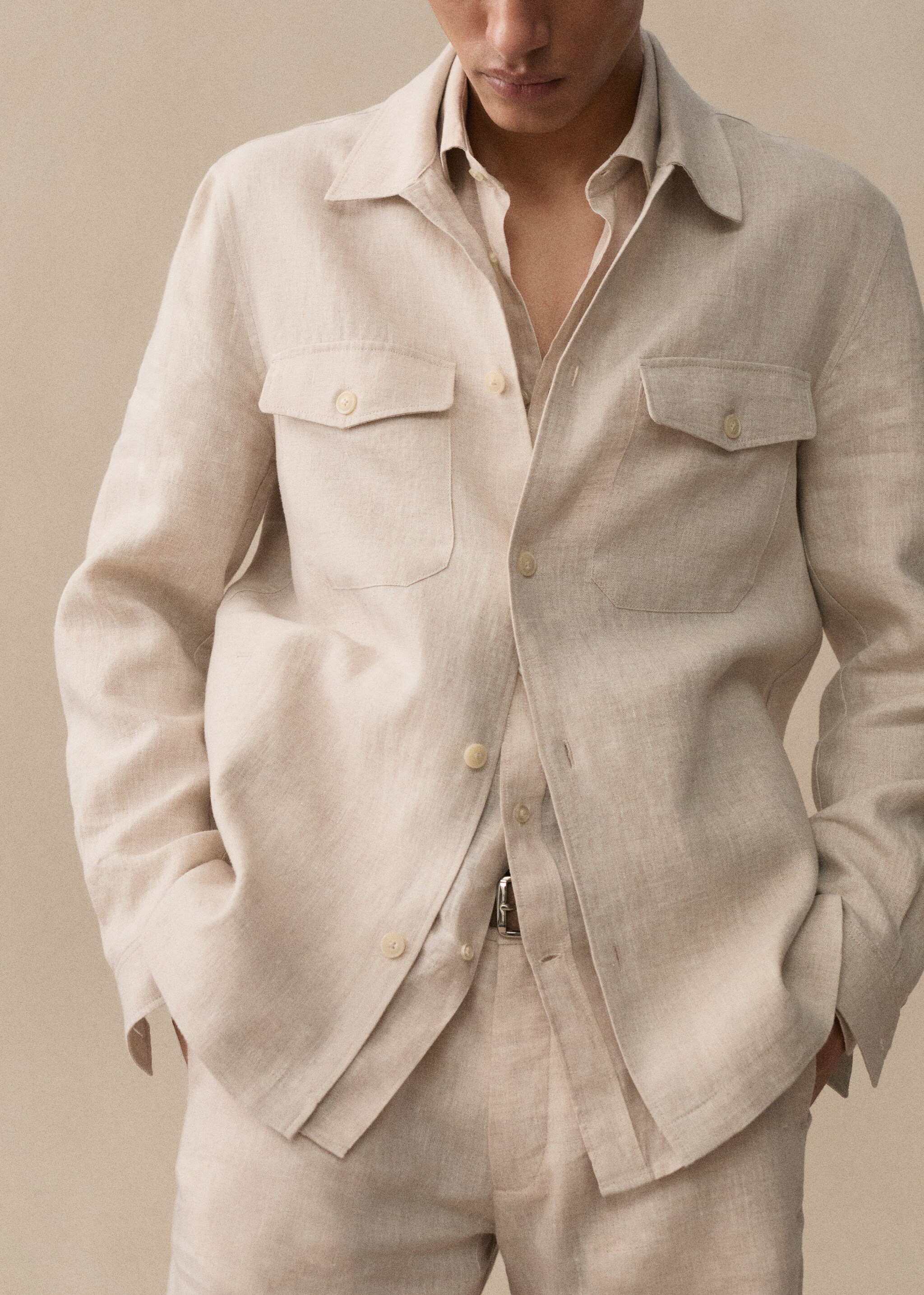 100% linen overshirt with pockets - Details of the article 3