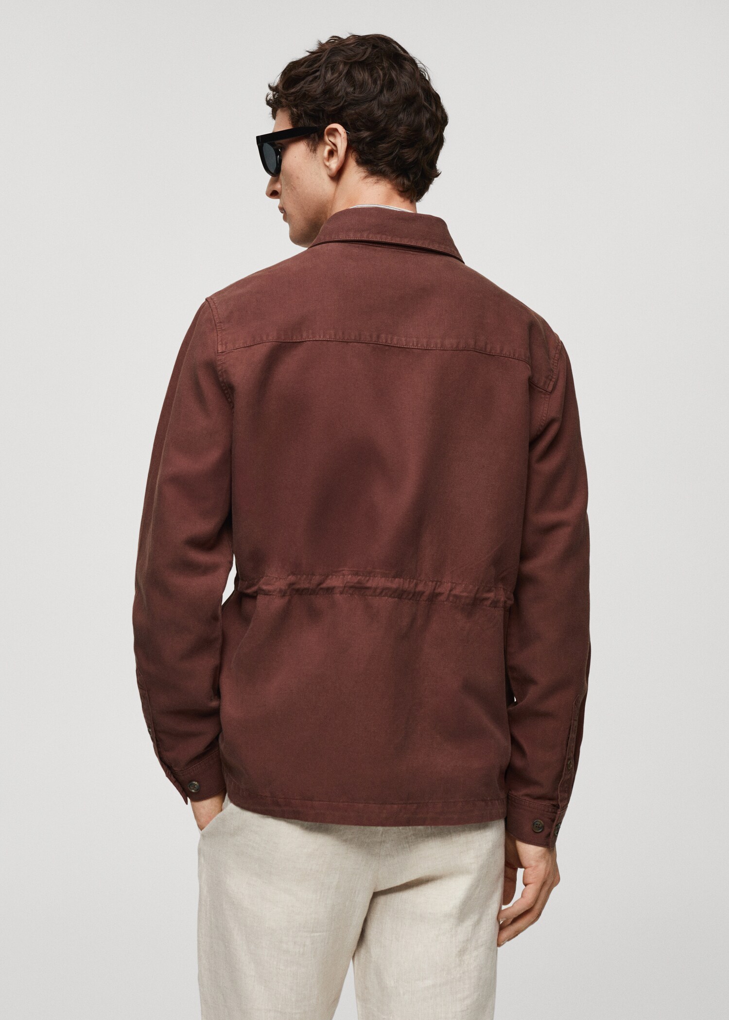 Leinen-Overshirt mit Taschen - Rückseite des Artikels