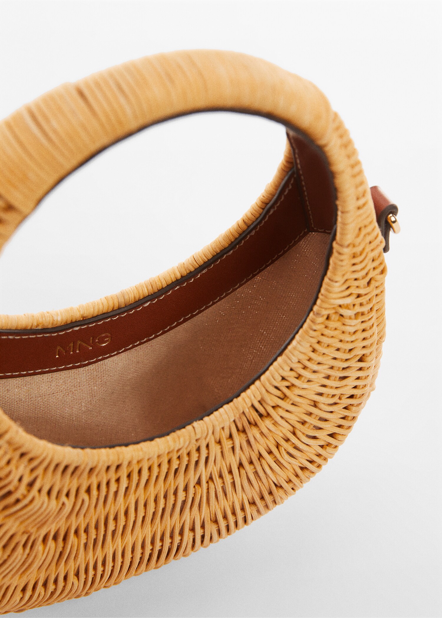 Rattan bag with double handle  - Details of the article 2