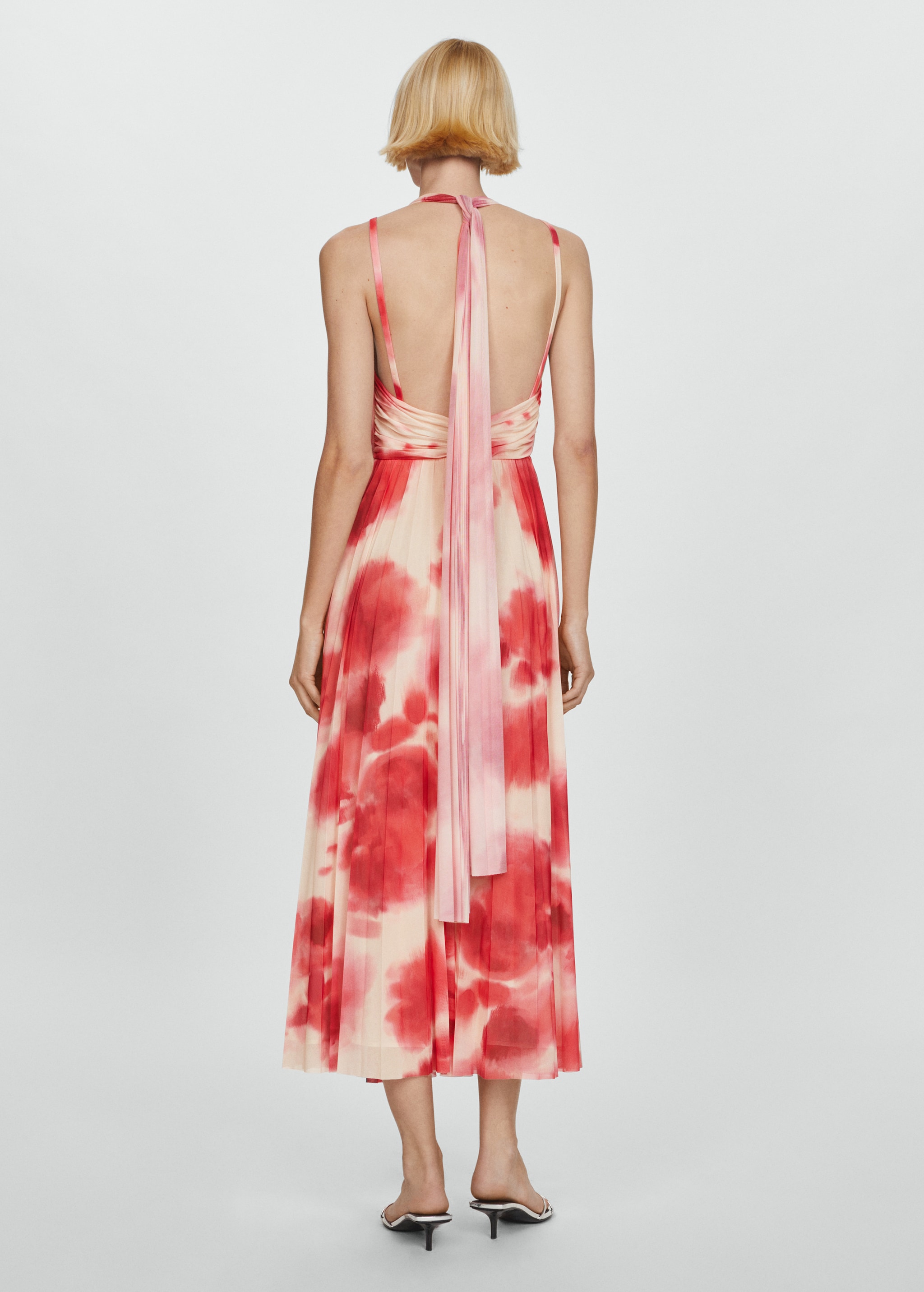 Printed pleated dress - Reverse of the article