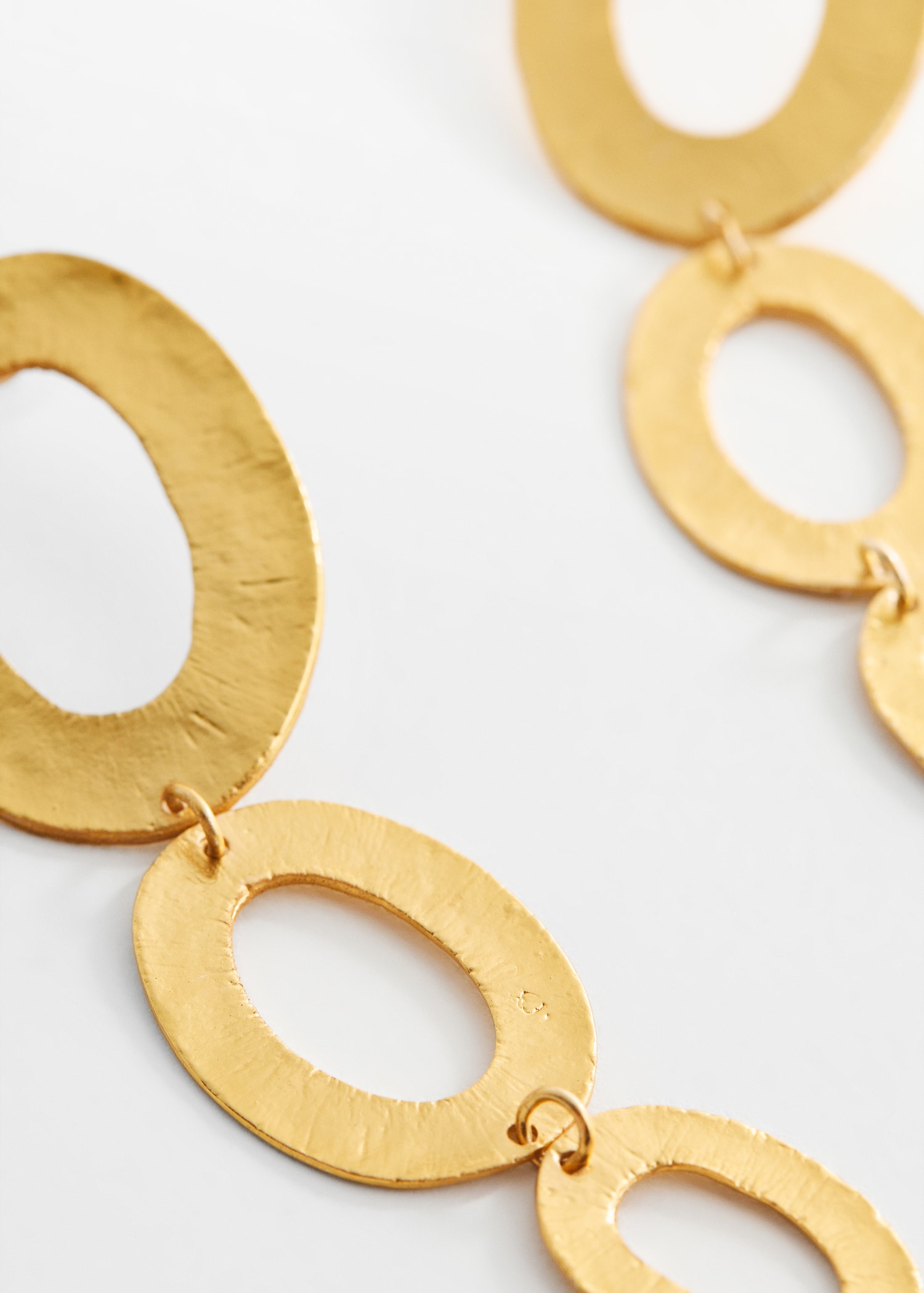 Twisted hoop earrings - Medium plane