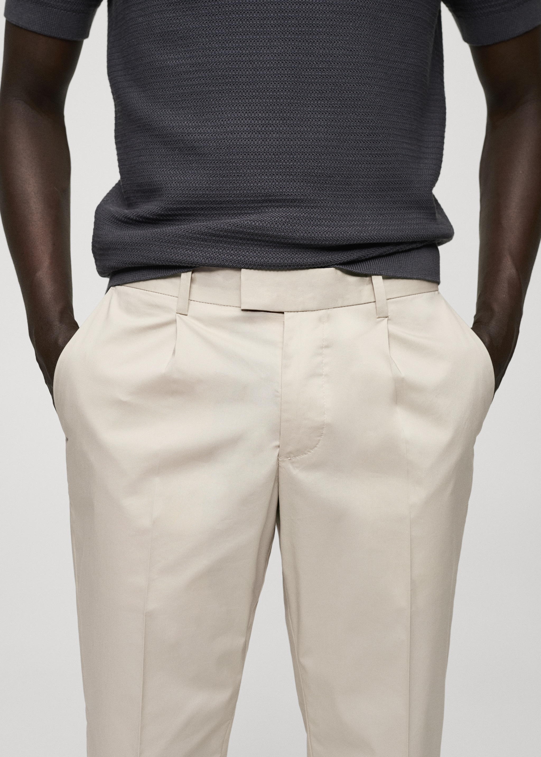 Pantalon coton slim-fit pinces - Détail de l'article 1