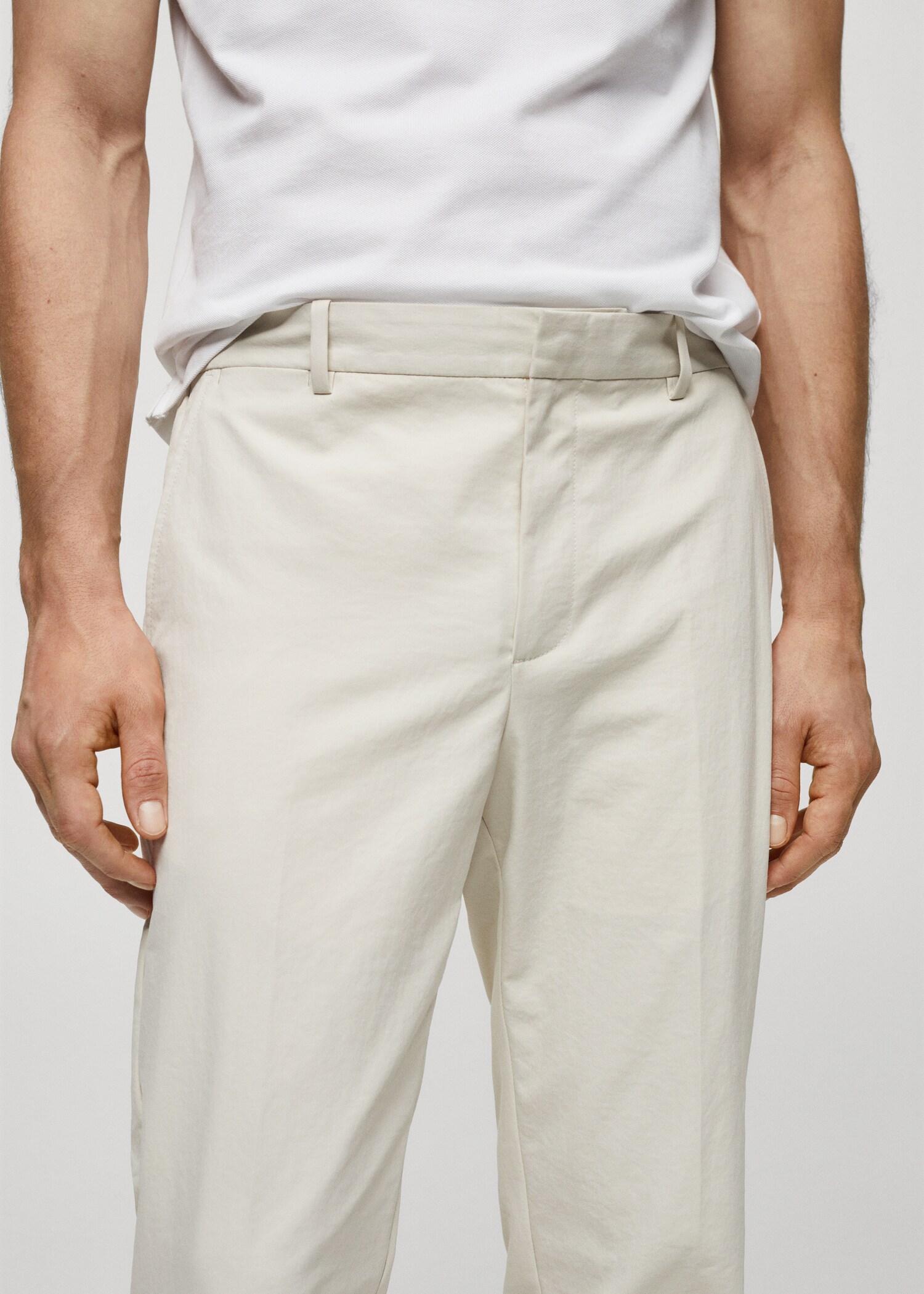 Pantalon slim fit tissu technique - Détail de l'article 1