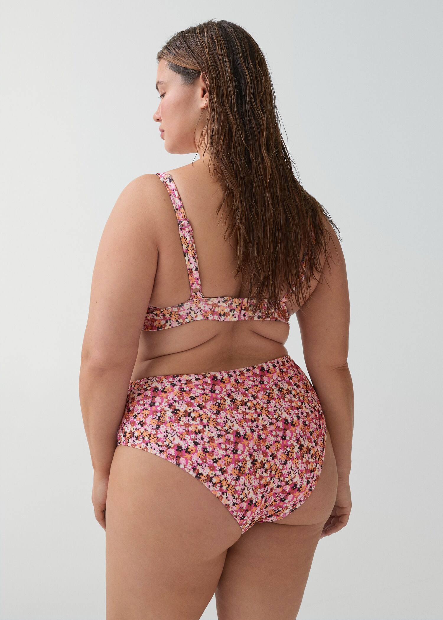 Yüksek bel çiçekli bikini altı - Ürün detayı 4