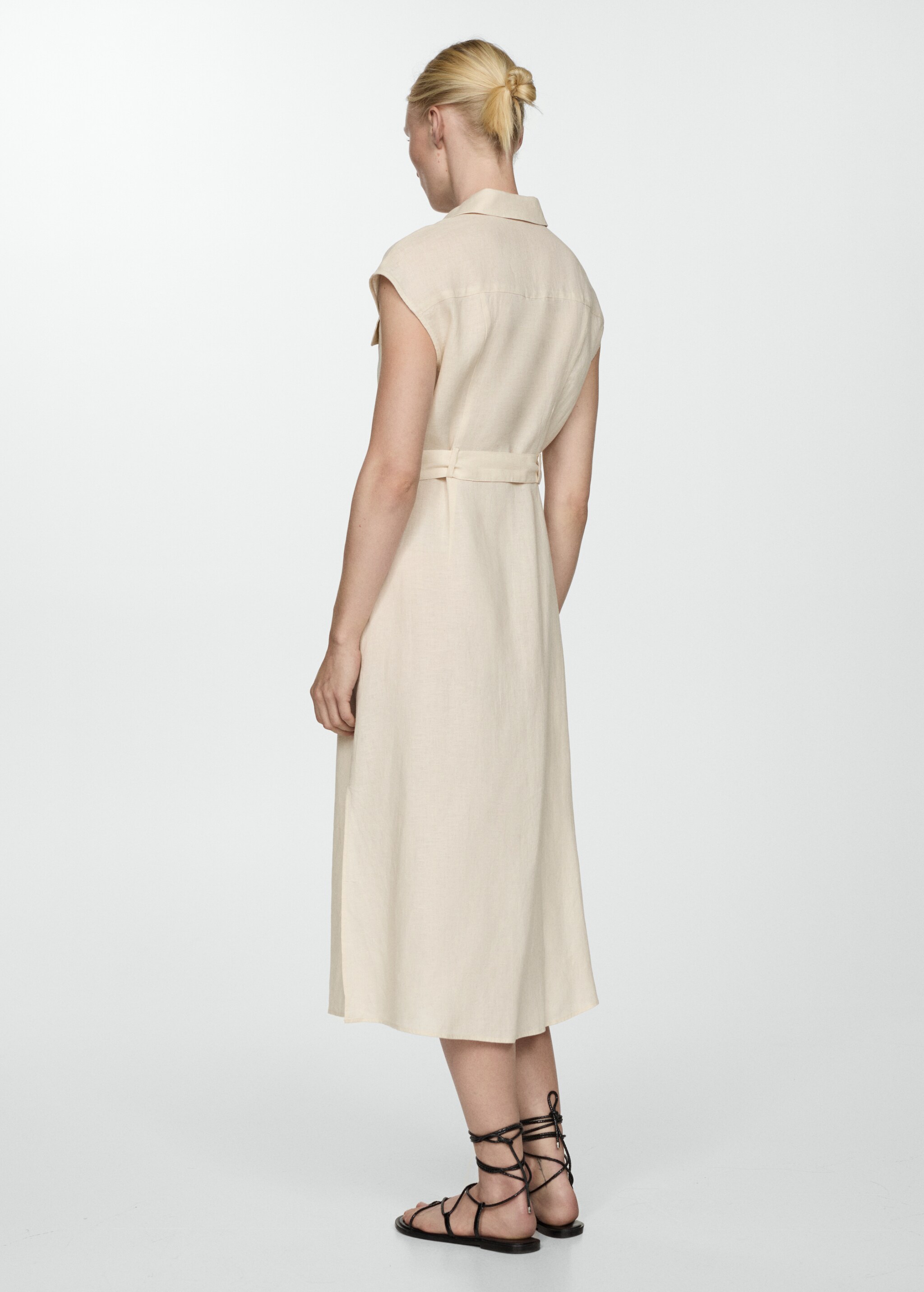 100% linen shirty dress - Reverse of the article