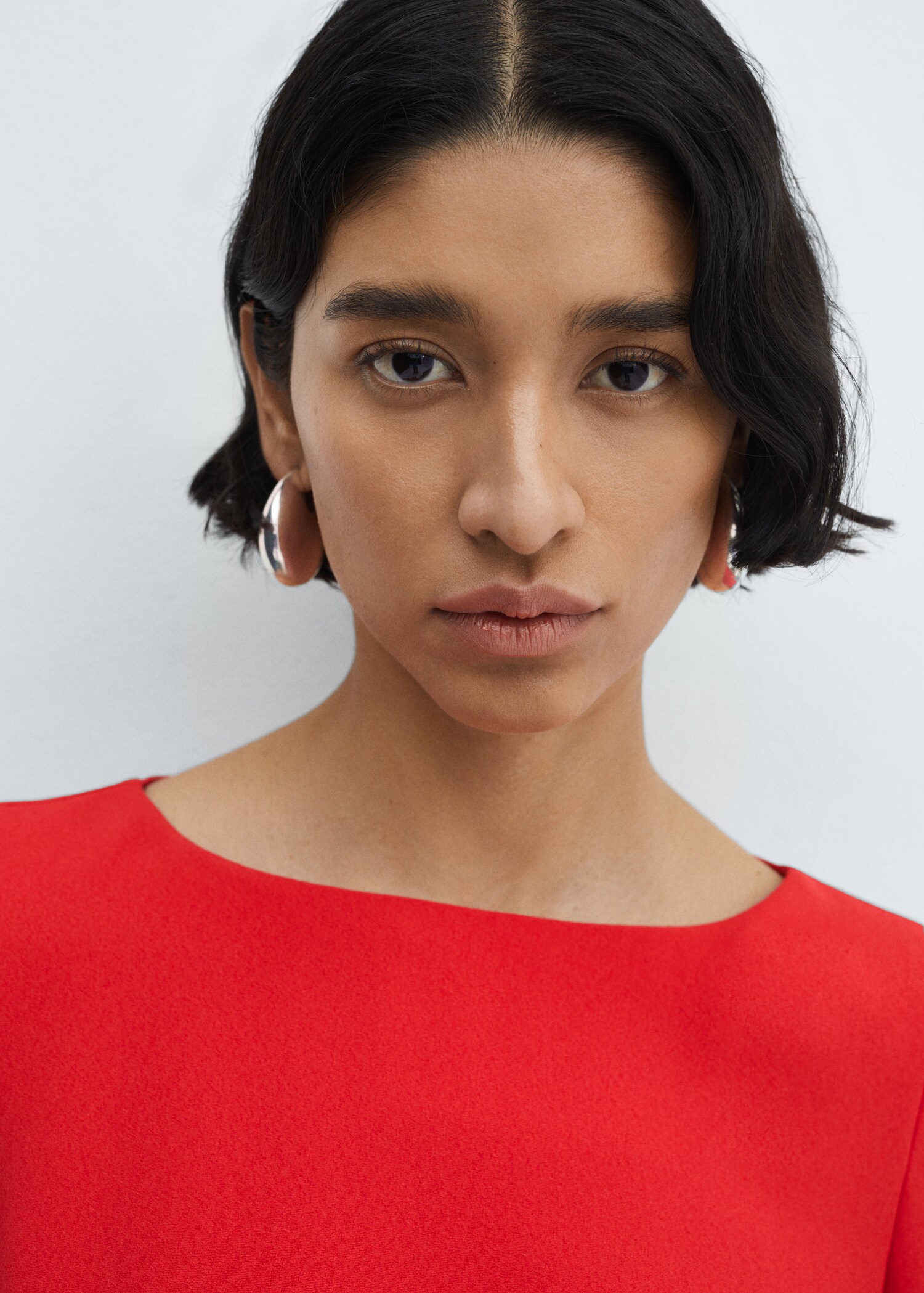 Pleated sleeve dress - Details of the article 1