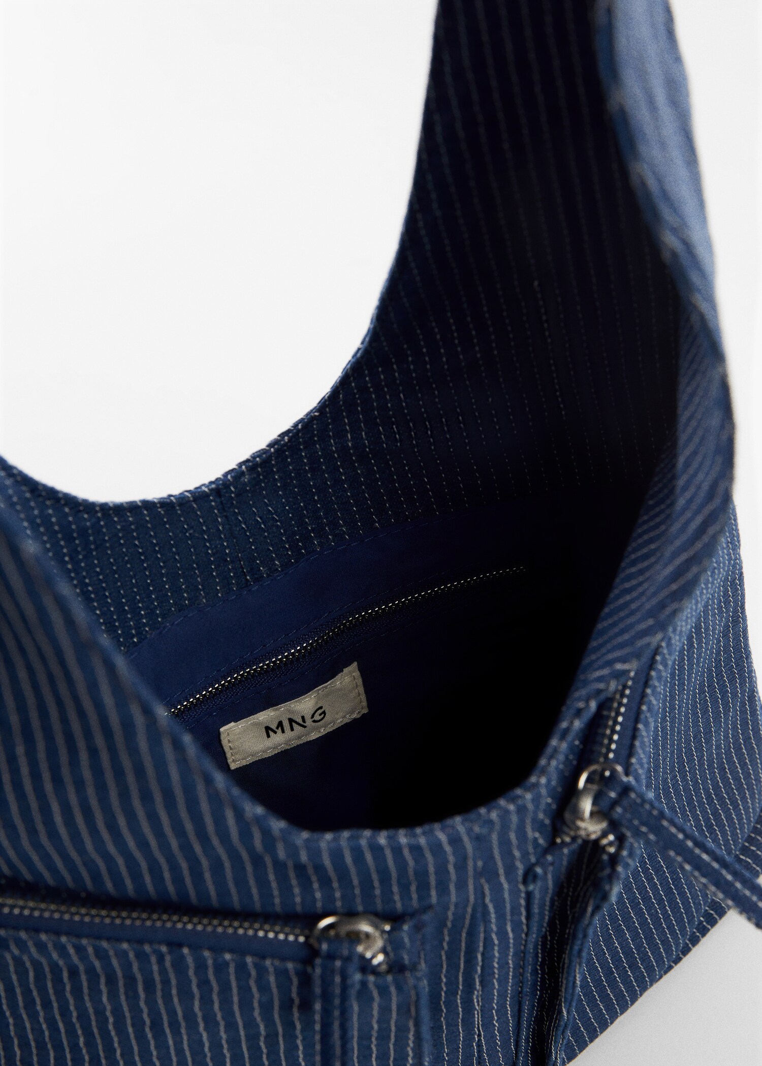 Denim bag with pockets - Details of the article 2