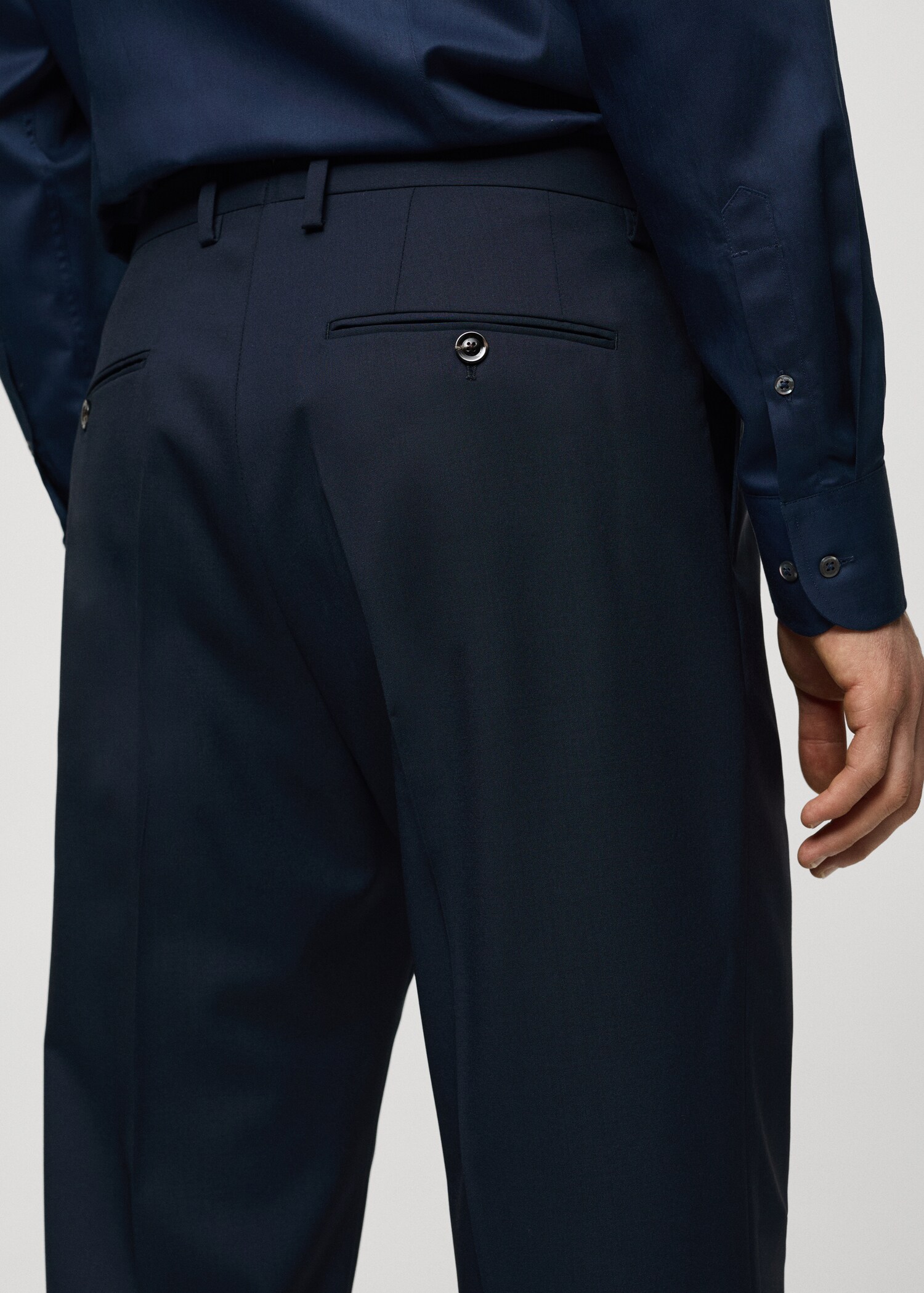 100% virgin wool slim-fit suit trousers - Details of the article 6