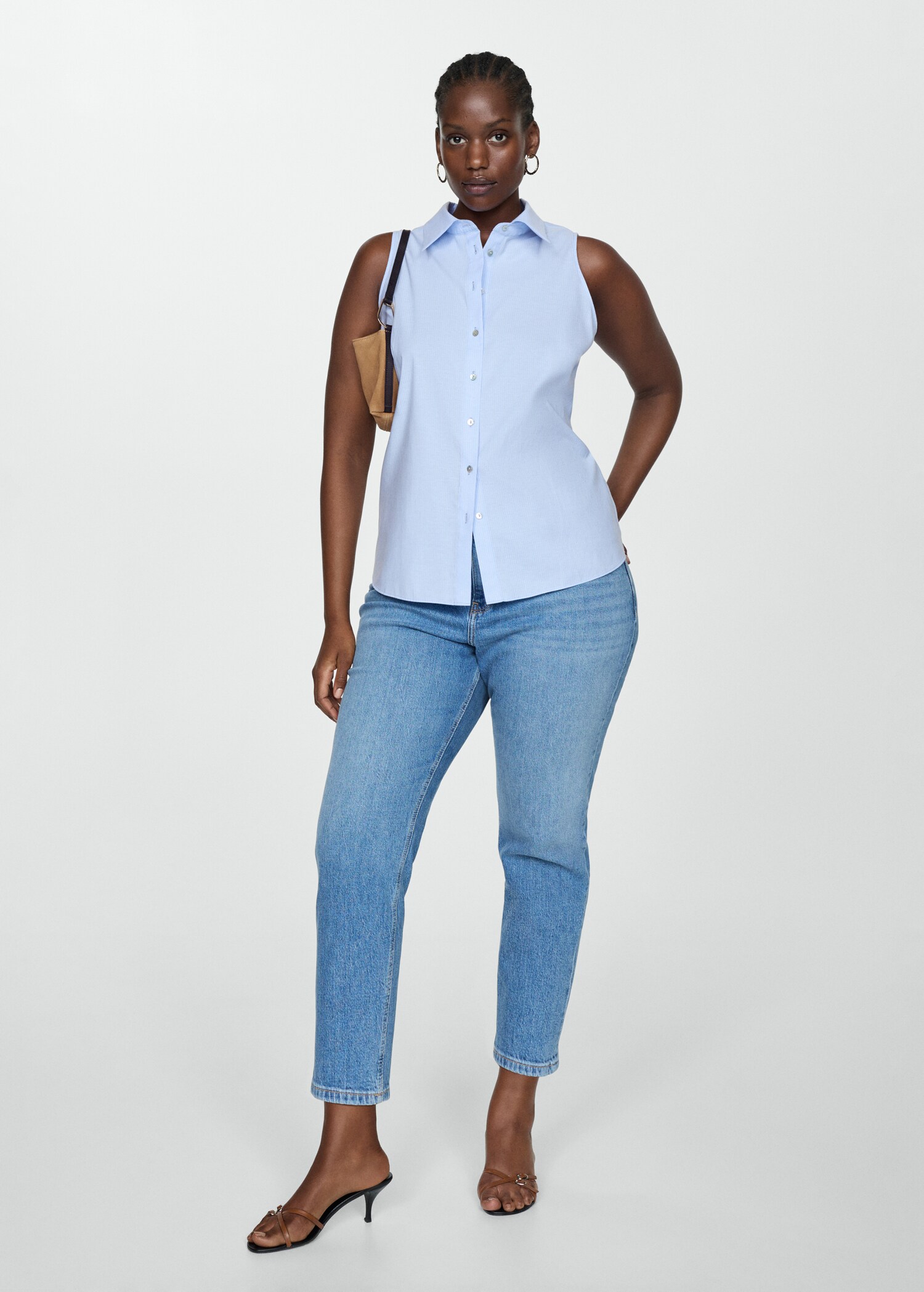 Striped sleeveless shirt - Details of the article 3