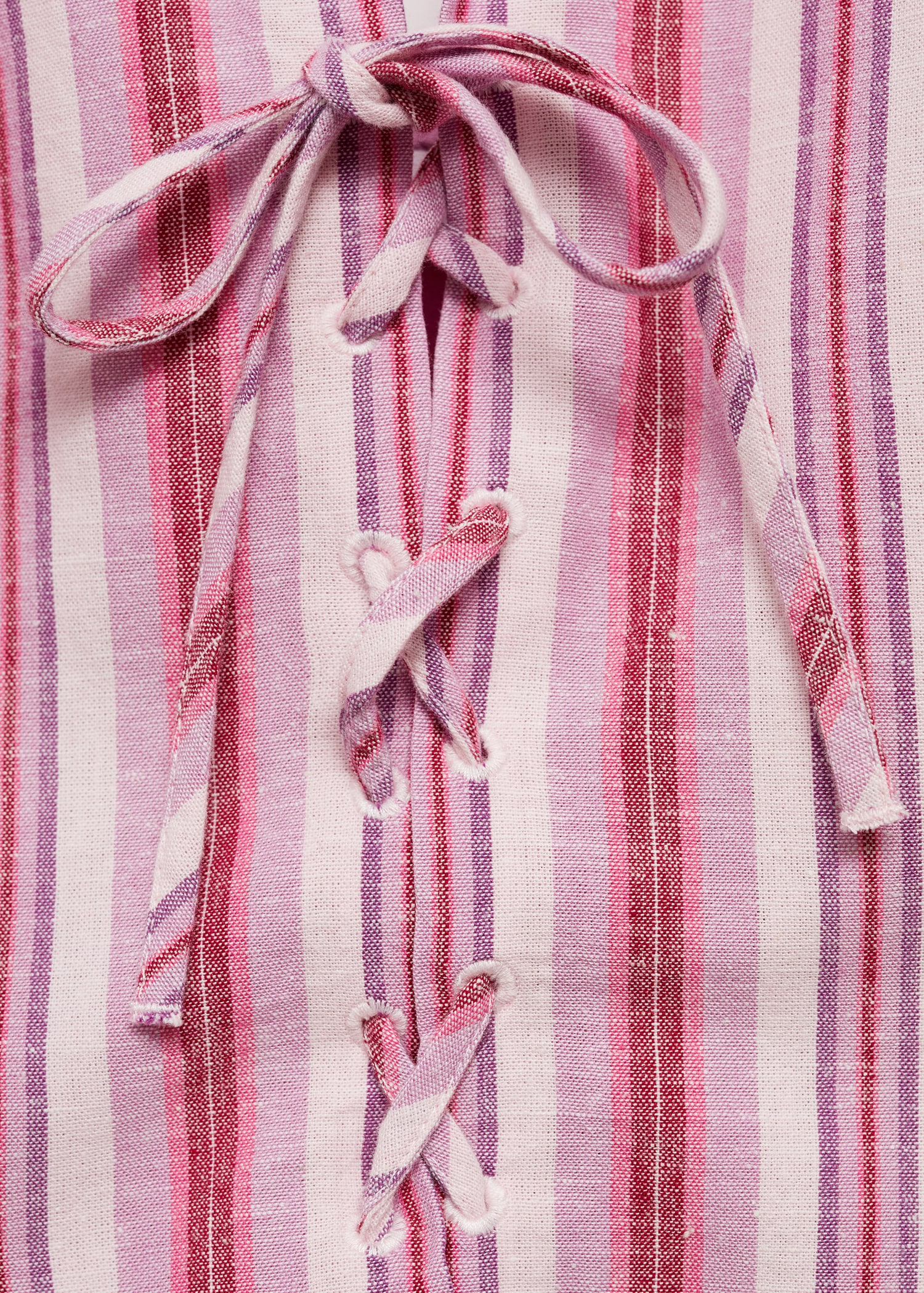 Striped halter-neck top - Details of the article 8