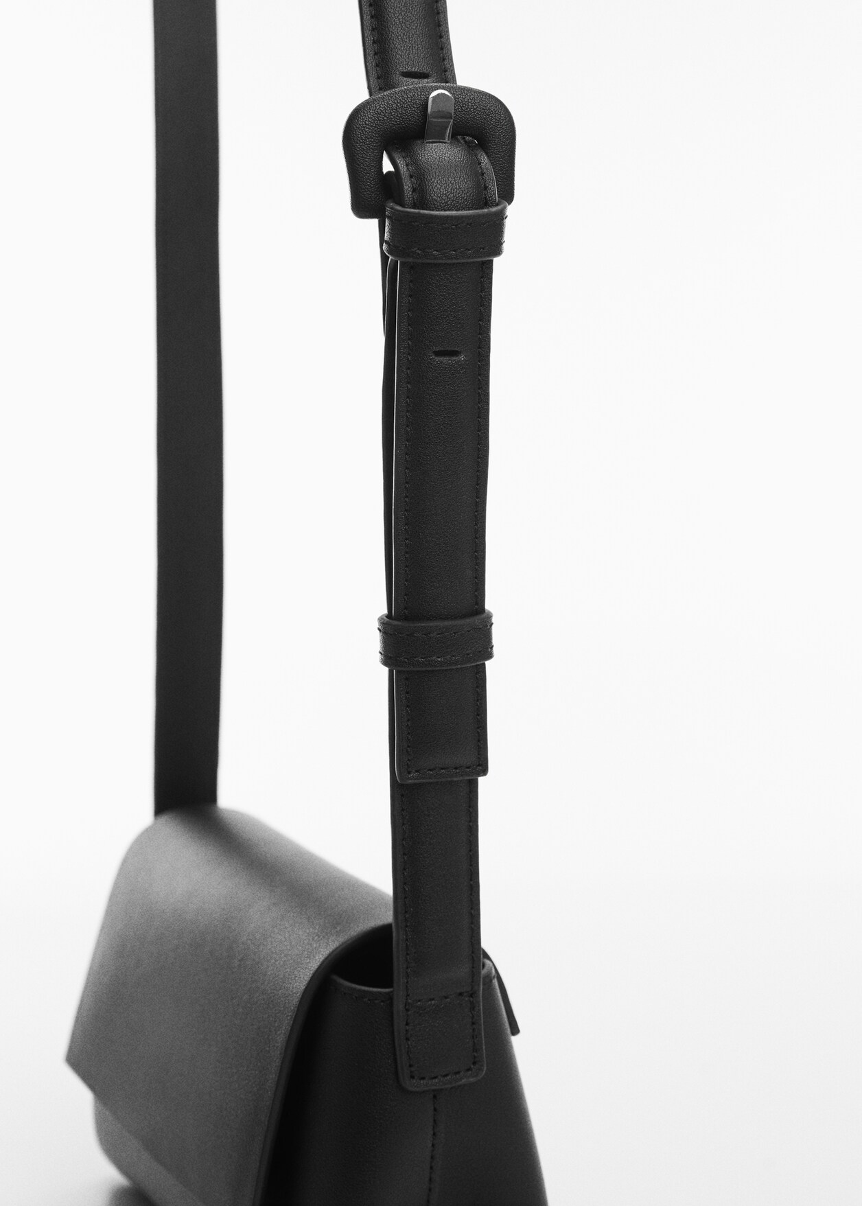 Crossbody bag with flap