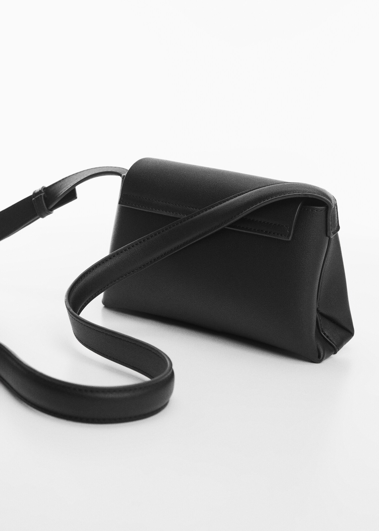 Crossbody bag with flap Woman MANGO Philippines