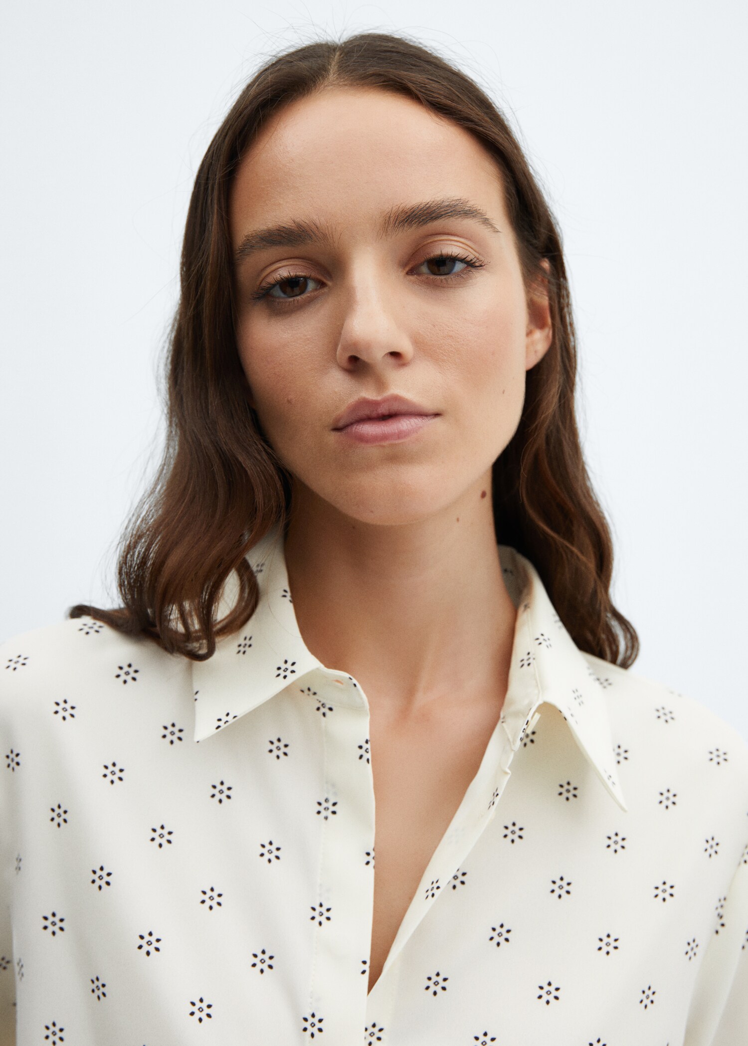 Regular flowy shirt - Details of the article 1