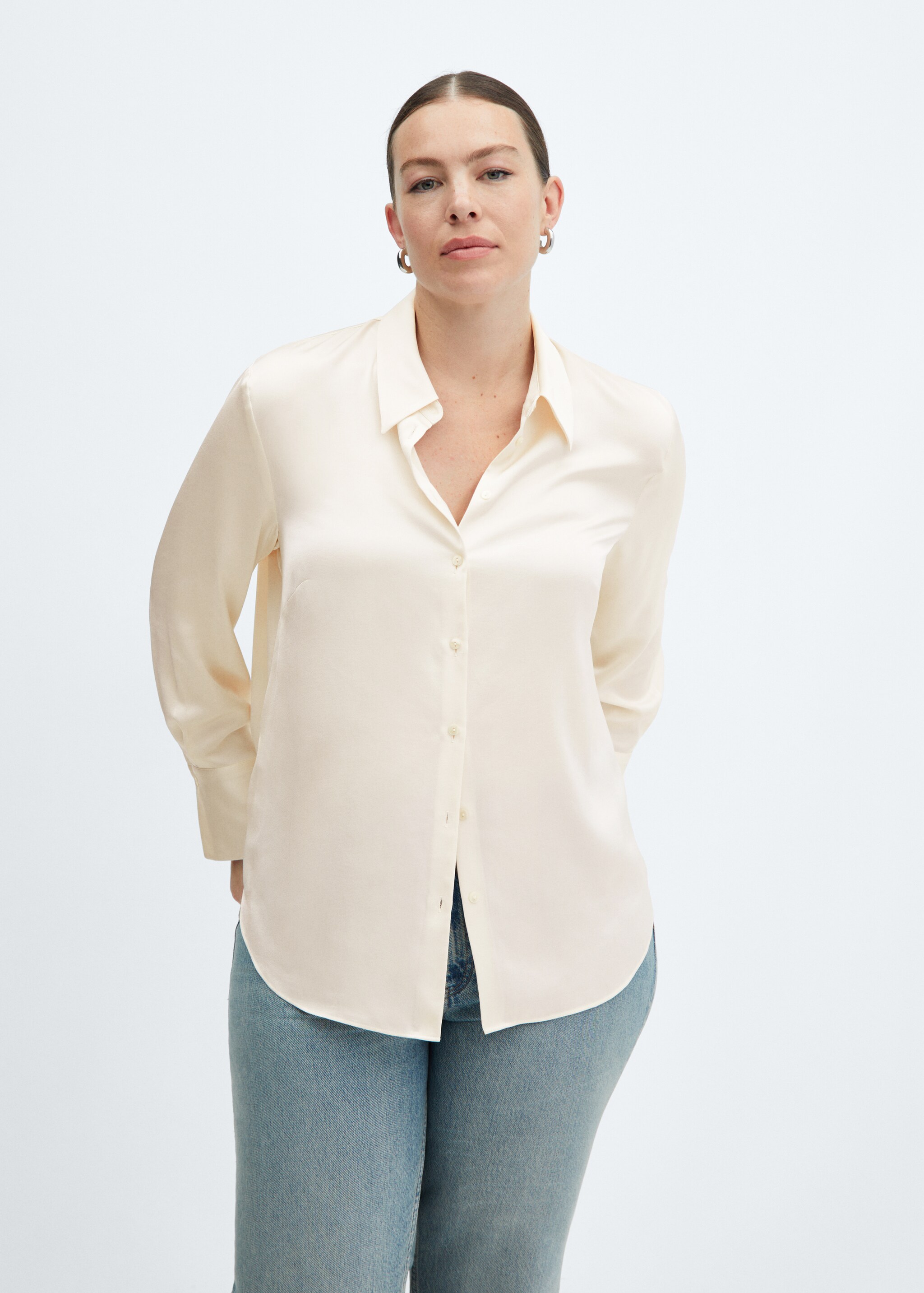 Satin finish flowy shirt - Details of the article 5