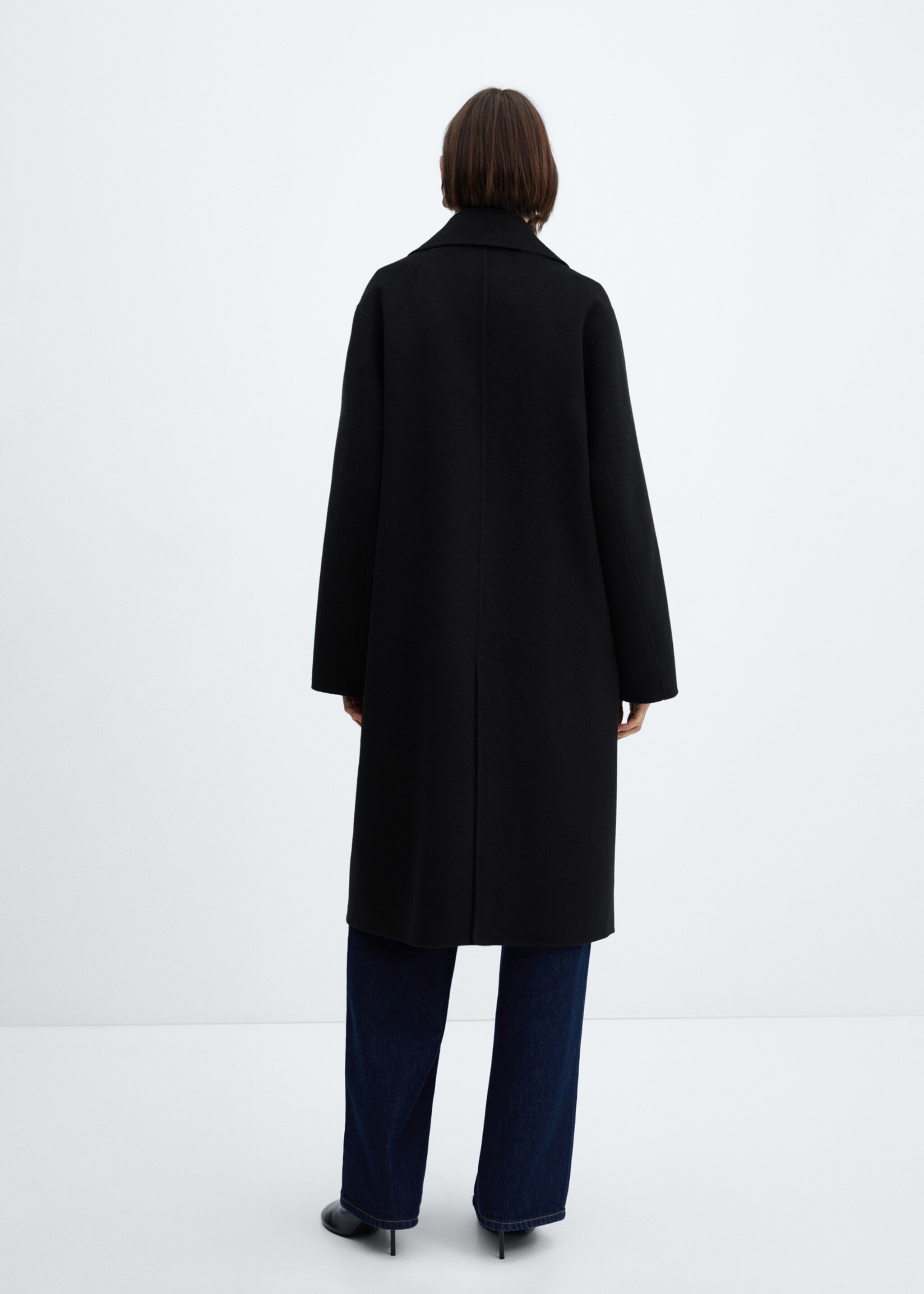 Handmade oversized wool coat - Reverse of the article