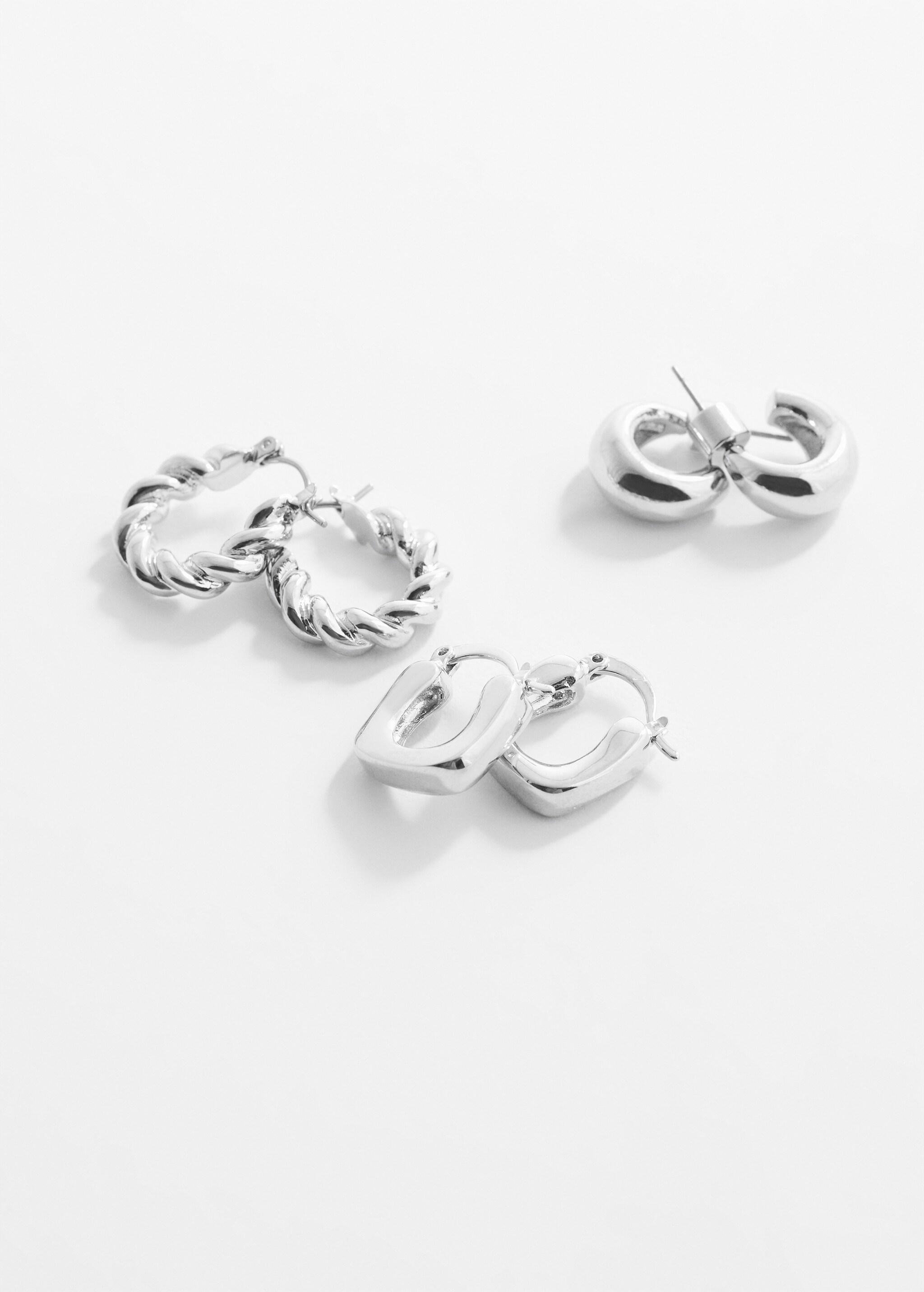 Set of hoop earrings  - Medium plane