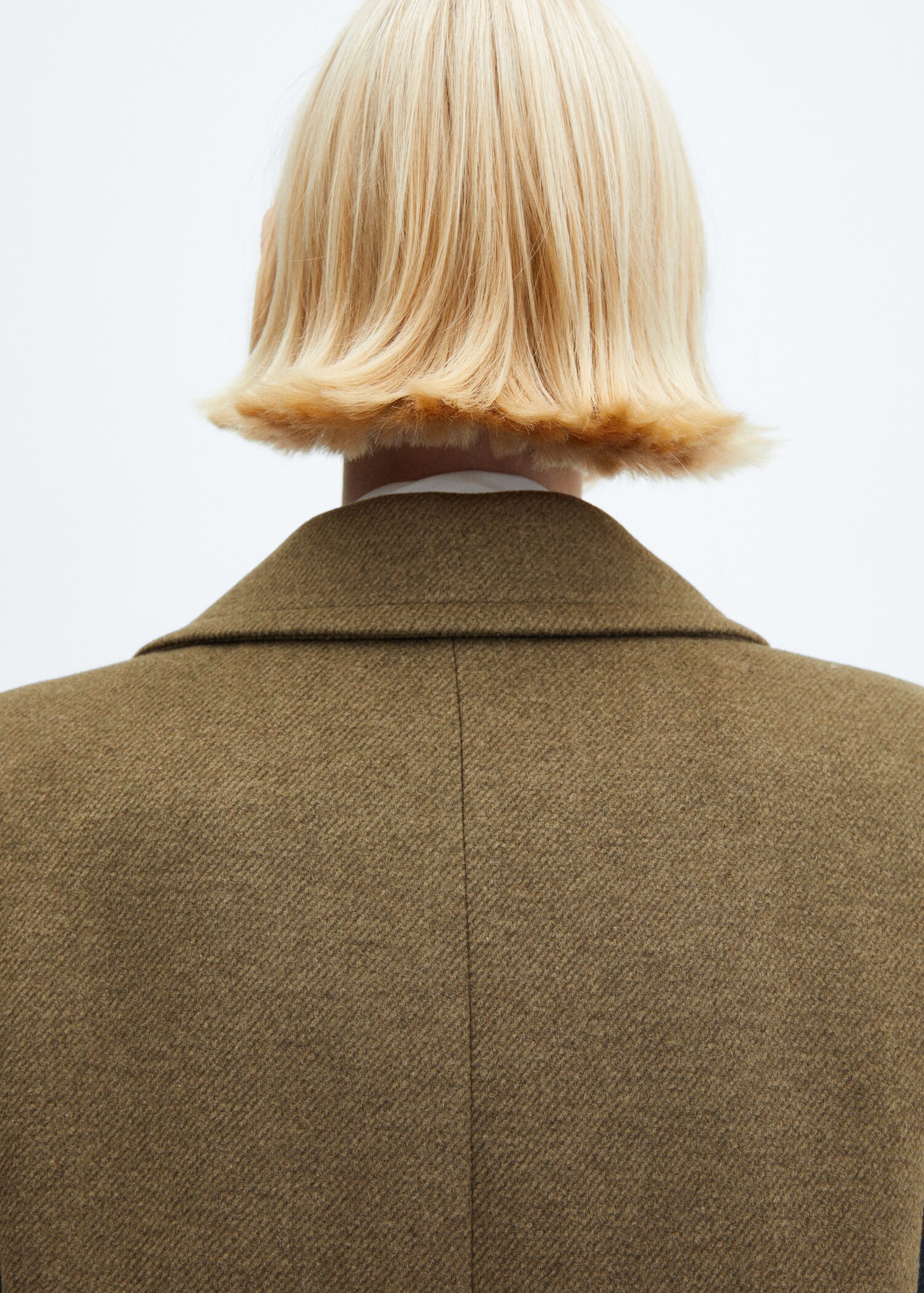 Lapels wool coat - Details of the article 6