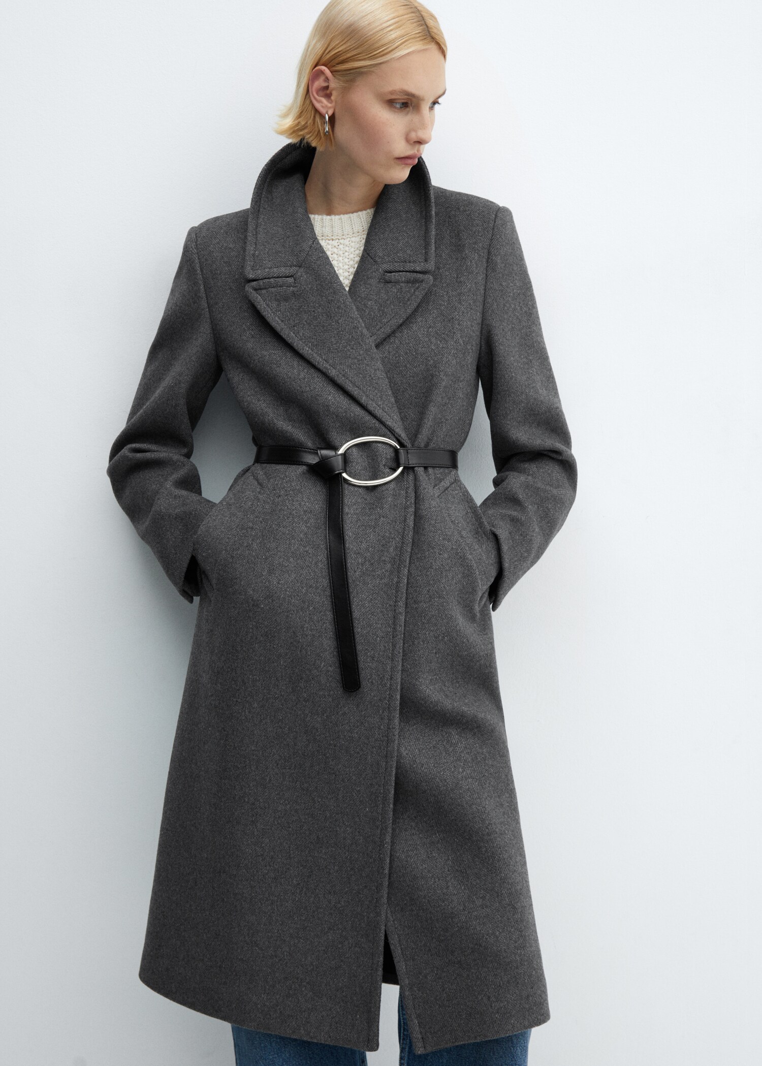 Lapels wool coat - Details of the article 2