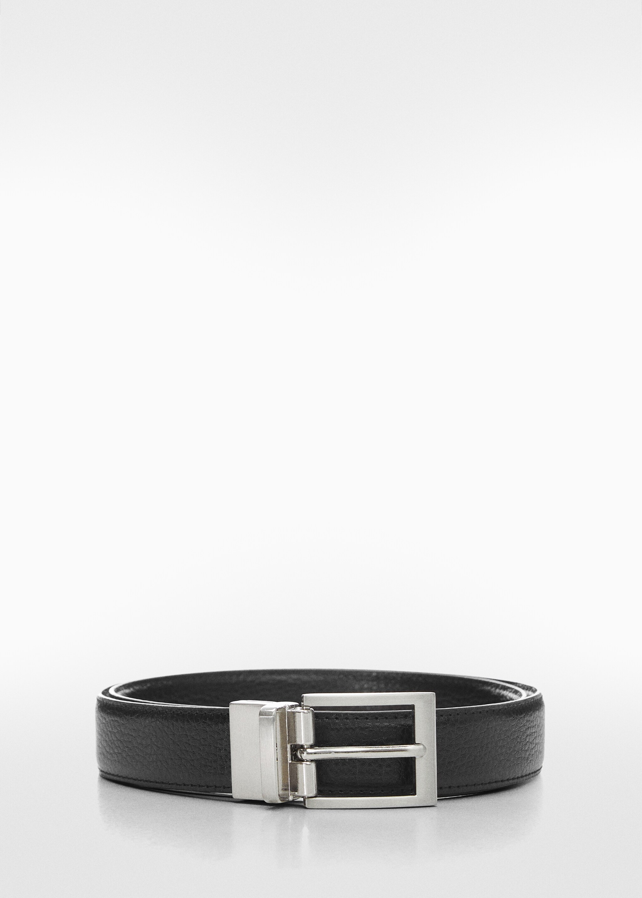 Pebbled leather belt - Article without model
