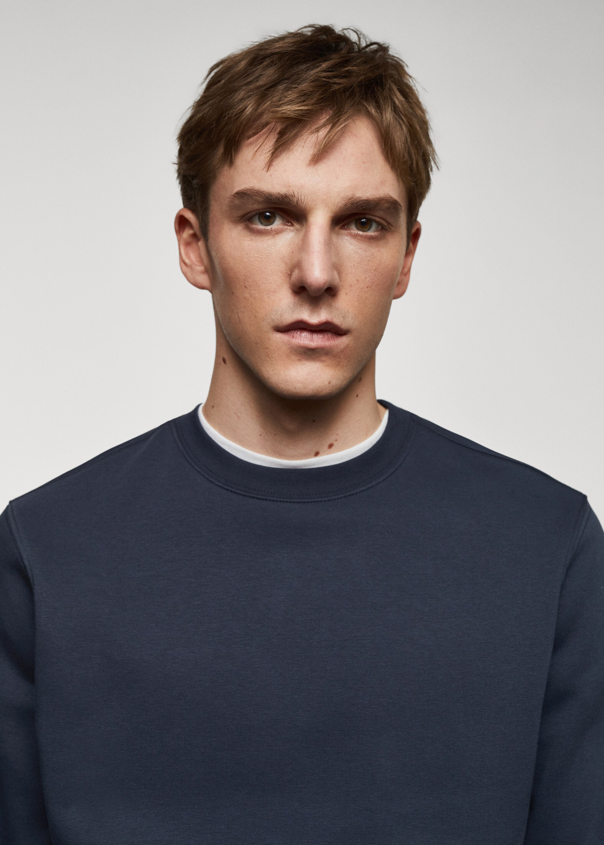 Lightweight cotton sweatshirt - Details of the article 1