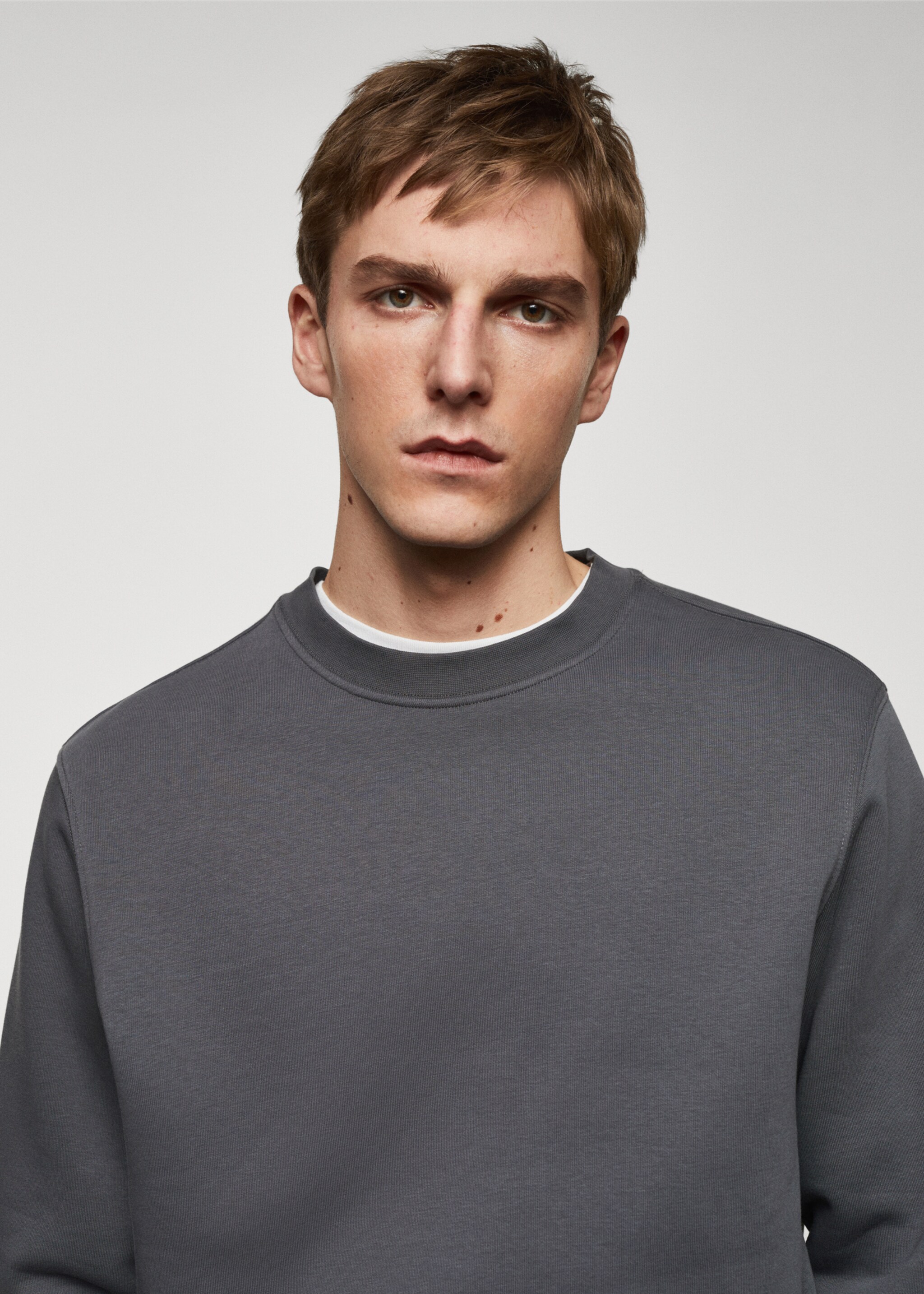 Lightweight cotton sweatshirt - Details of the article 1
