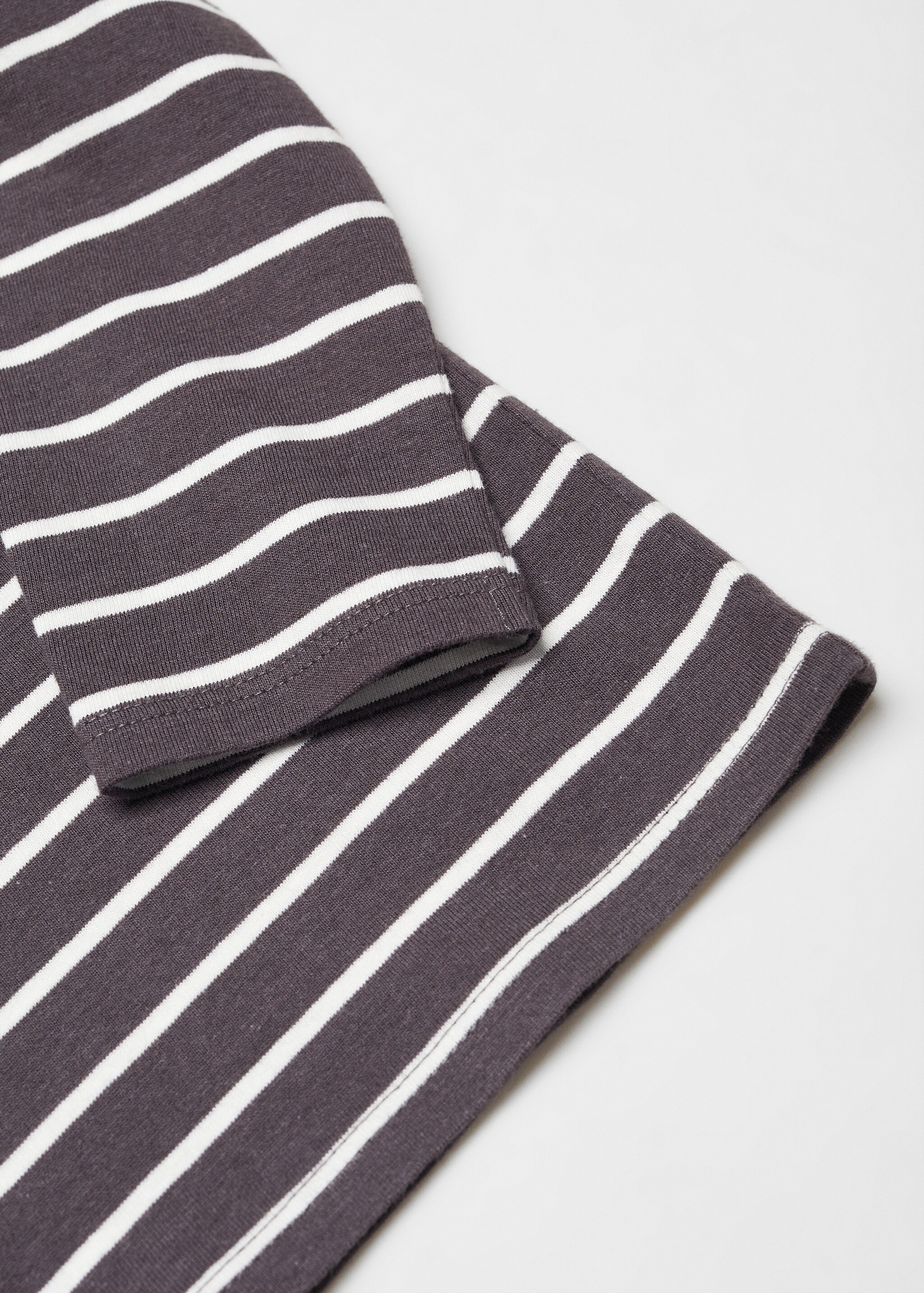 Striped long sleeves t-shirt - Details of the article 8