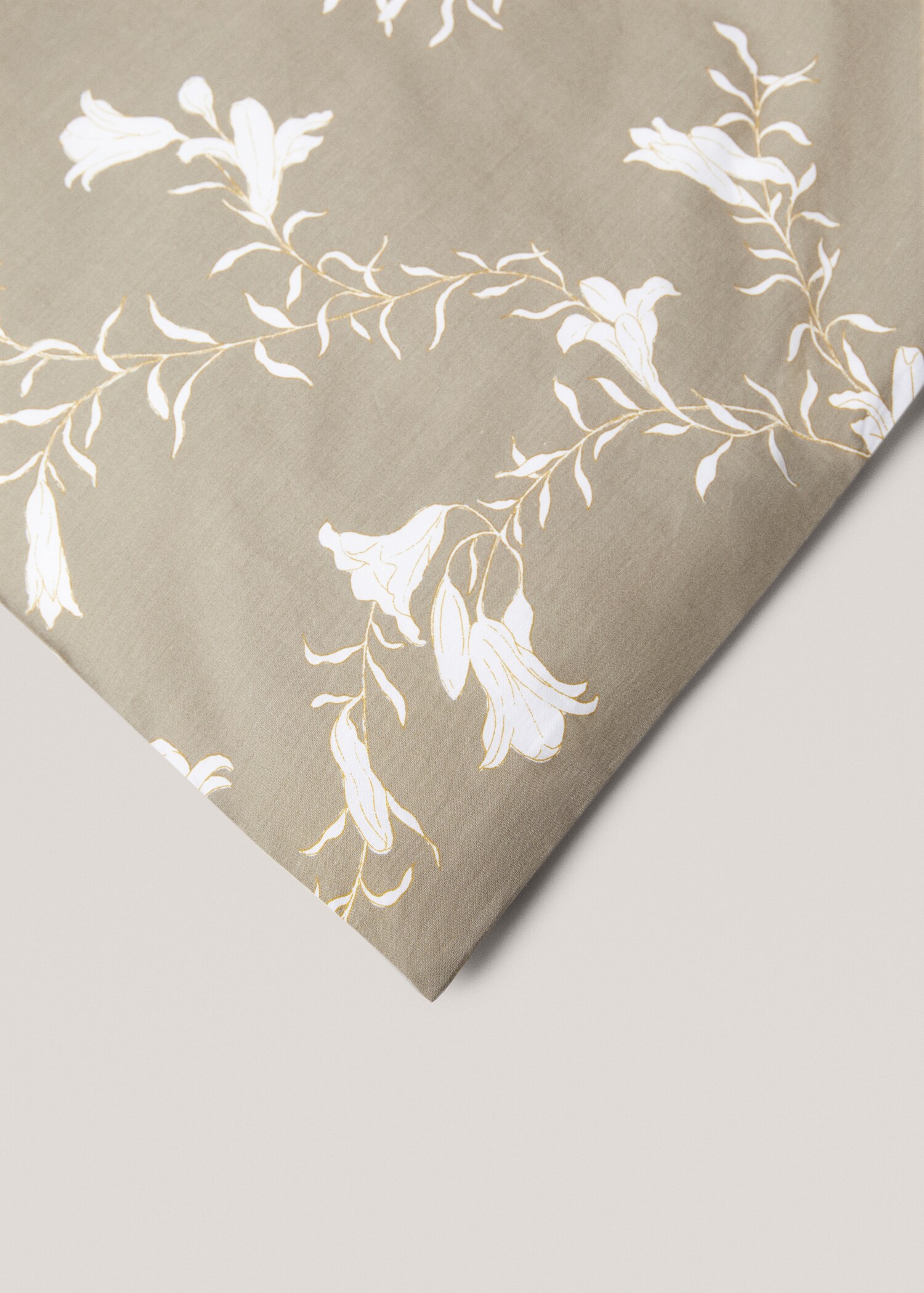 Bettbezug mit konstrastierendem Blumenmuster für 135 cm Bett - Detail des Artikels 3