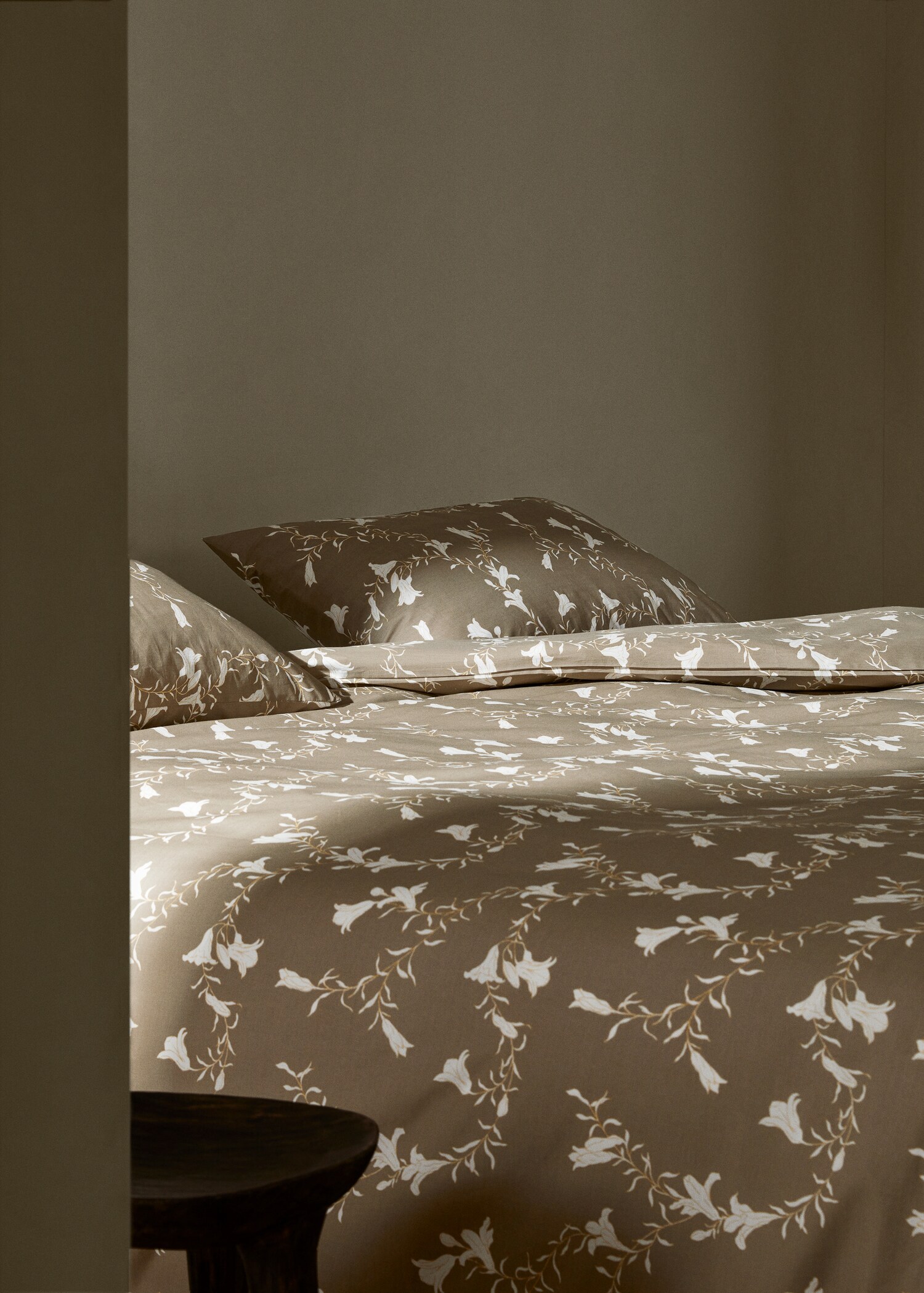 Bettbezug mit konstrastierendem Blumenmuster für 135 cm Bett - Detail des Artikels 7