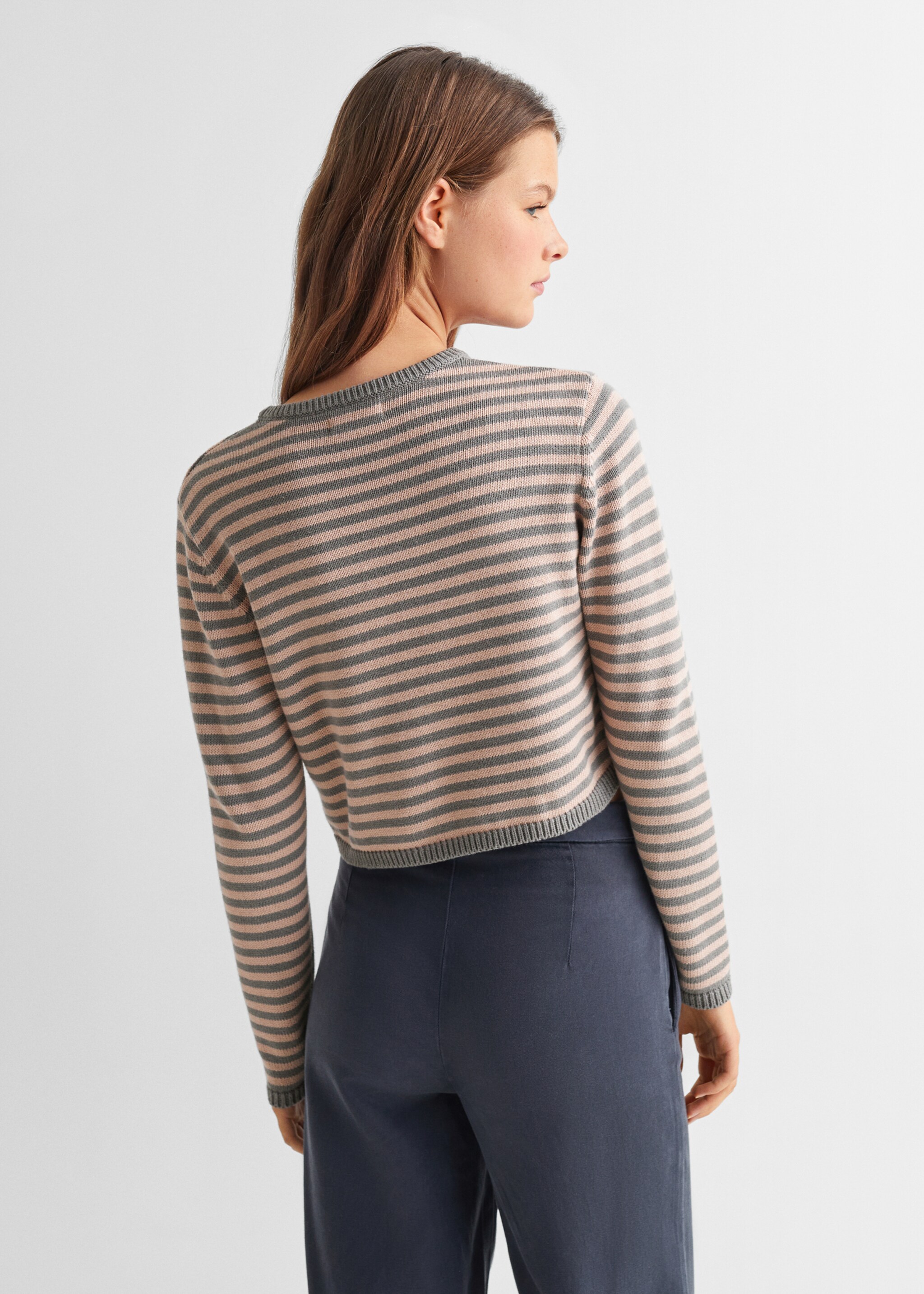 Striped knit sweater - Reverse of the article