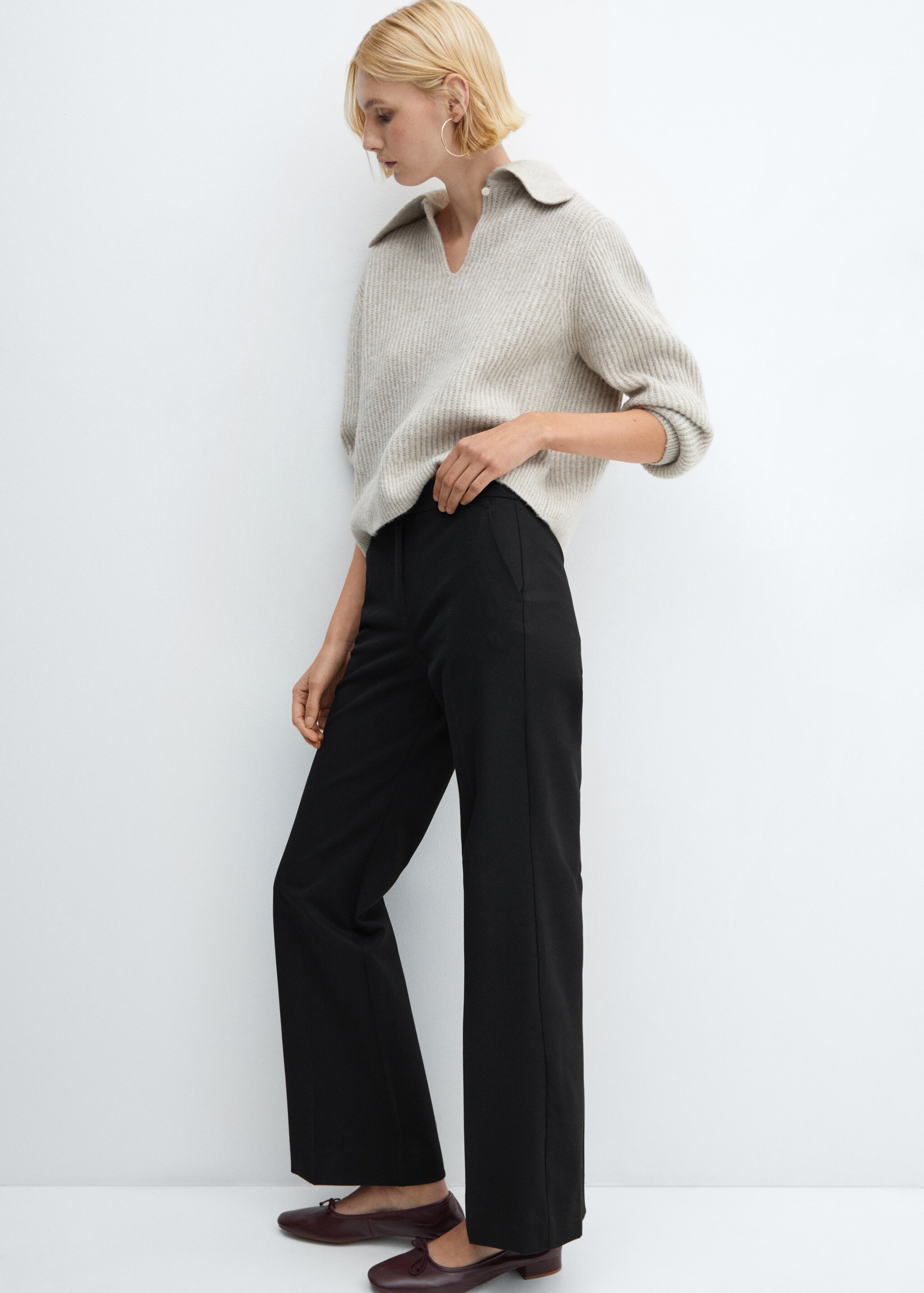 Mid-rise wideleg trousers - Details of the article 2