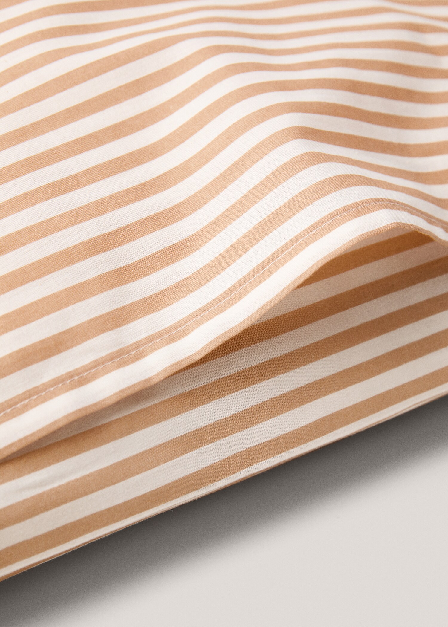 Striped cotton pillowcase 60x60cm - Details of the article 1