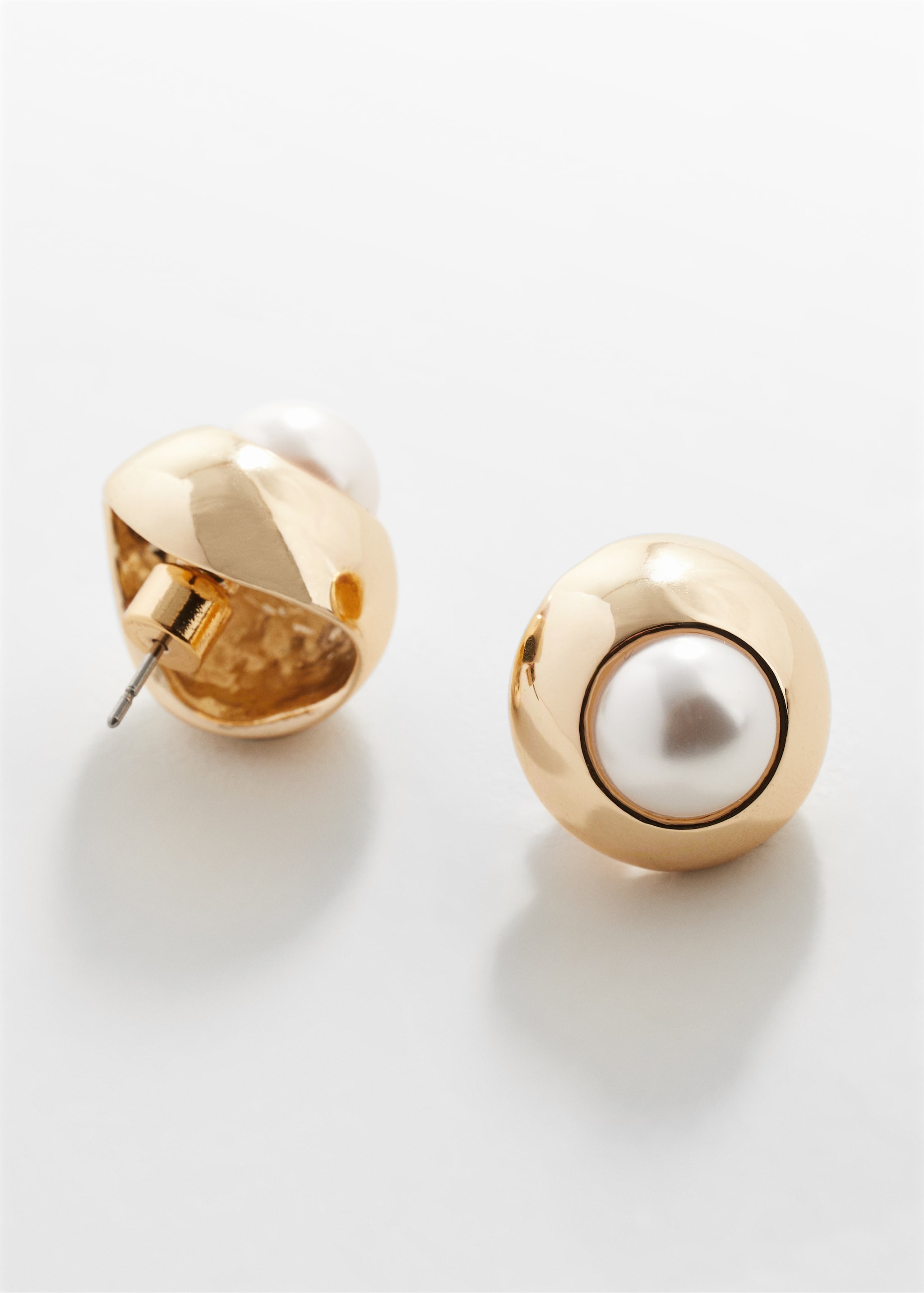 Spherical pearl-detail earrings - Details of the article 1