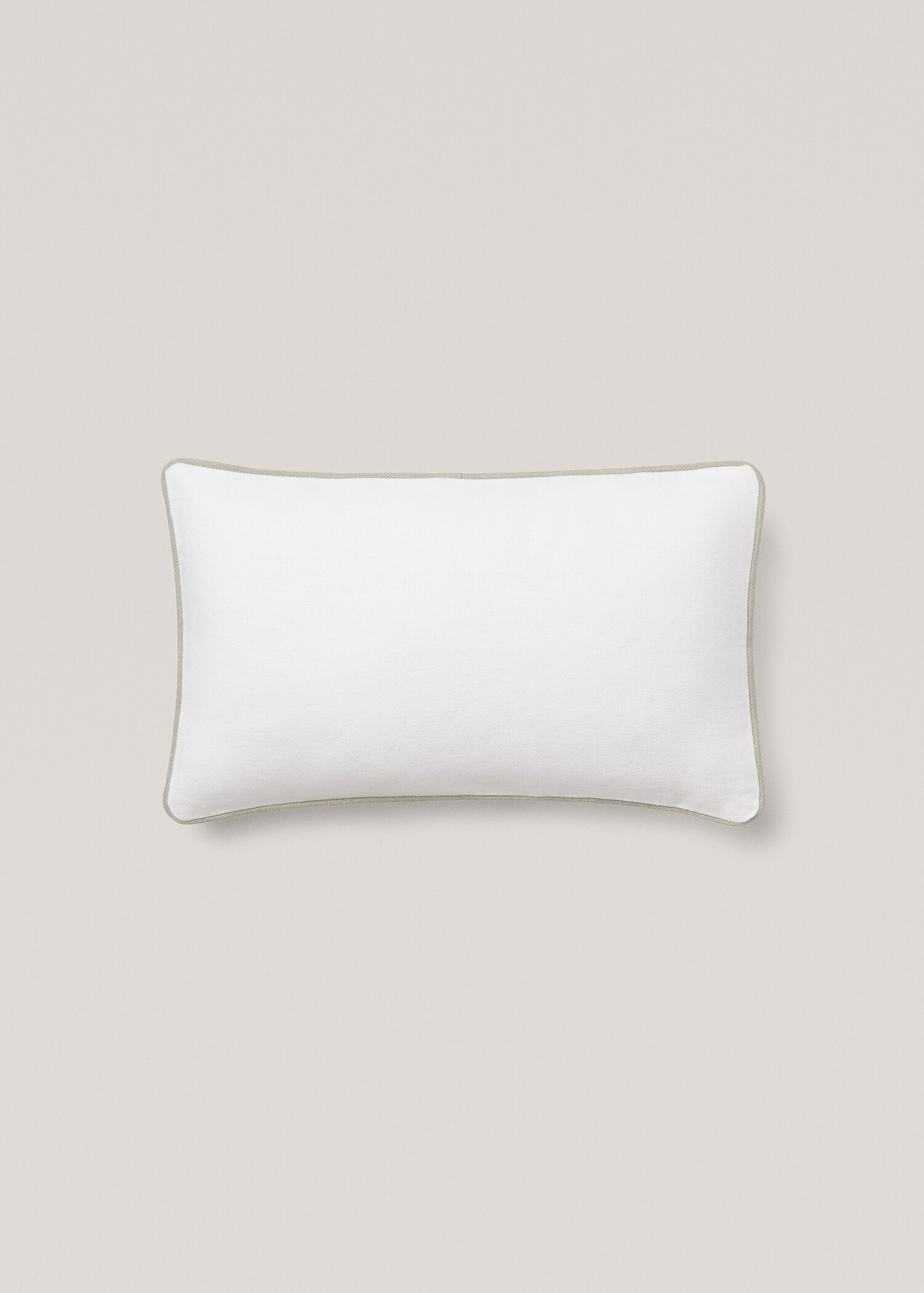 Față de pernuță cu margine contrastantă 30x50 cm - Articol fără model